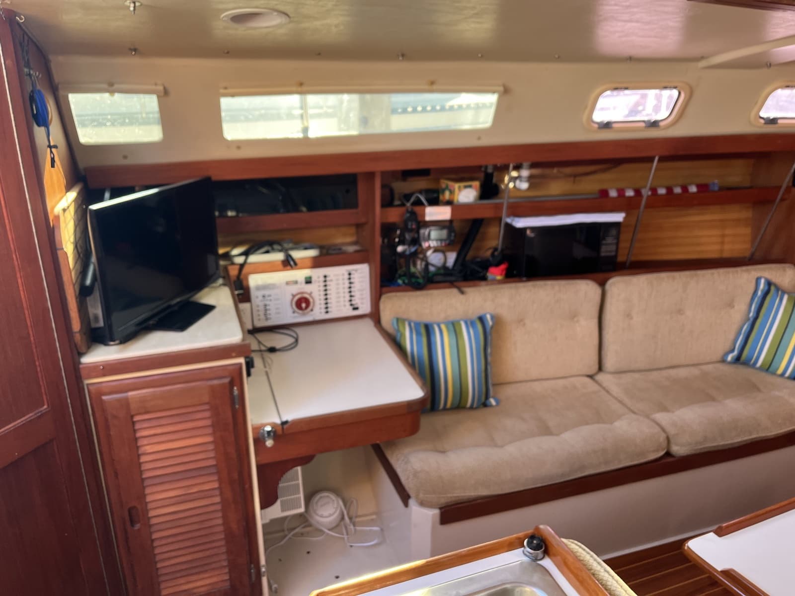 1986 Catalina 34 - Photo 4