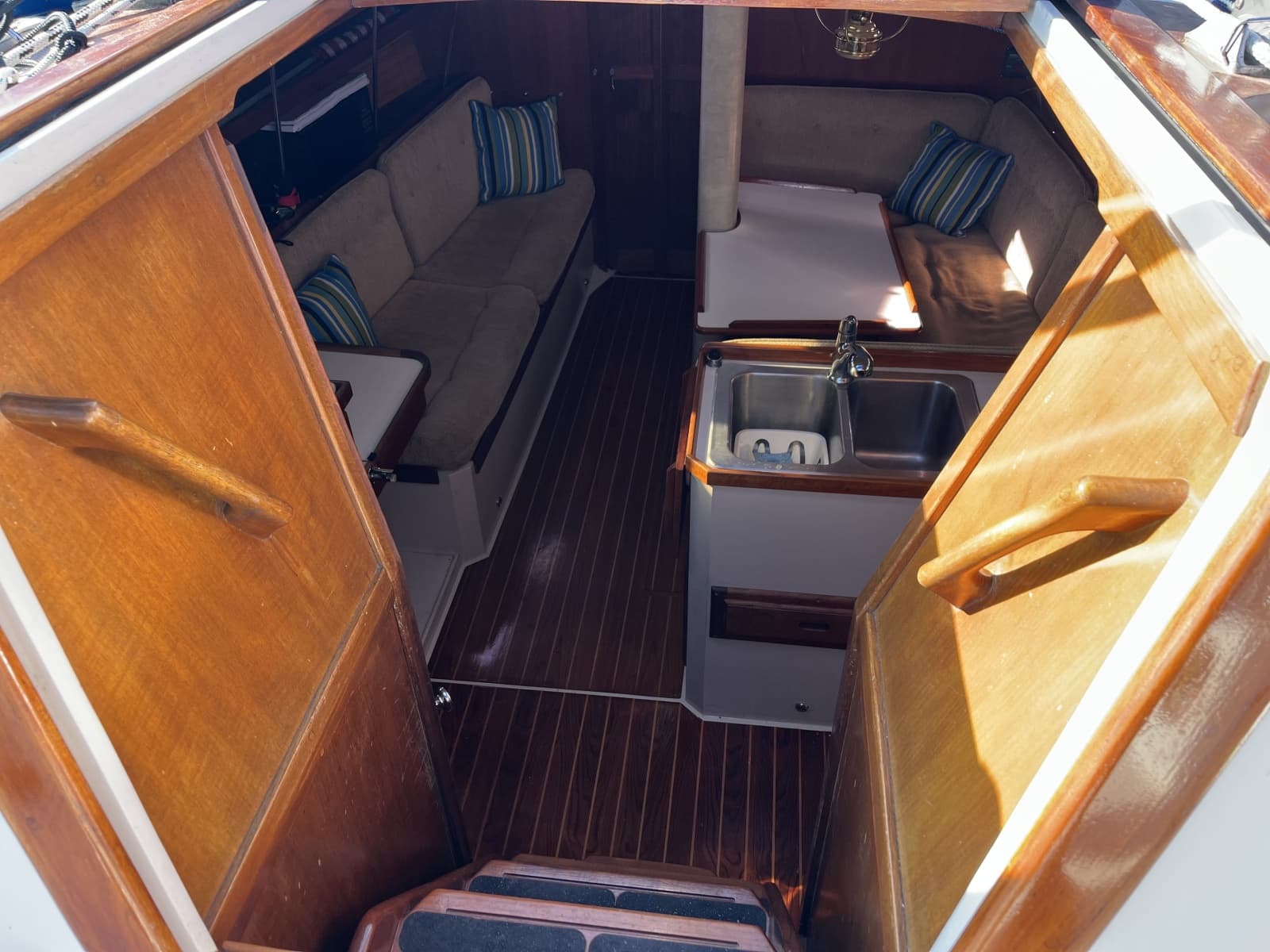 1986 Catalina 34 - Photo 5