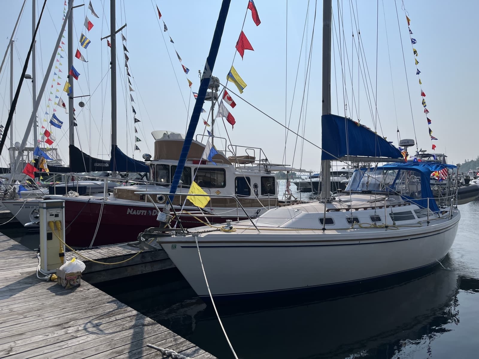 1986 Catalina 34 - Photo 2