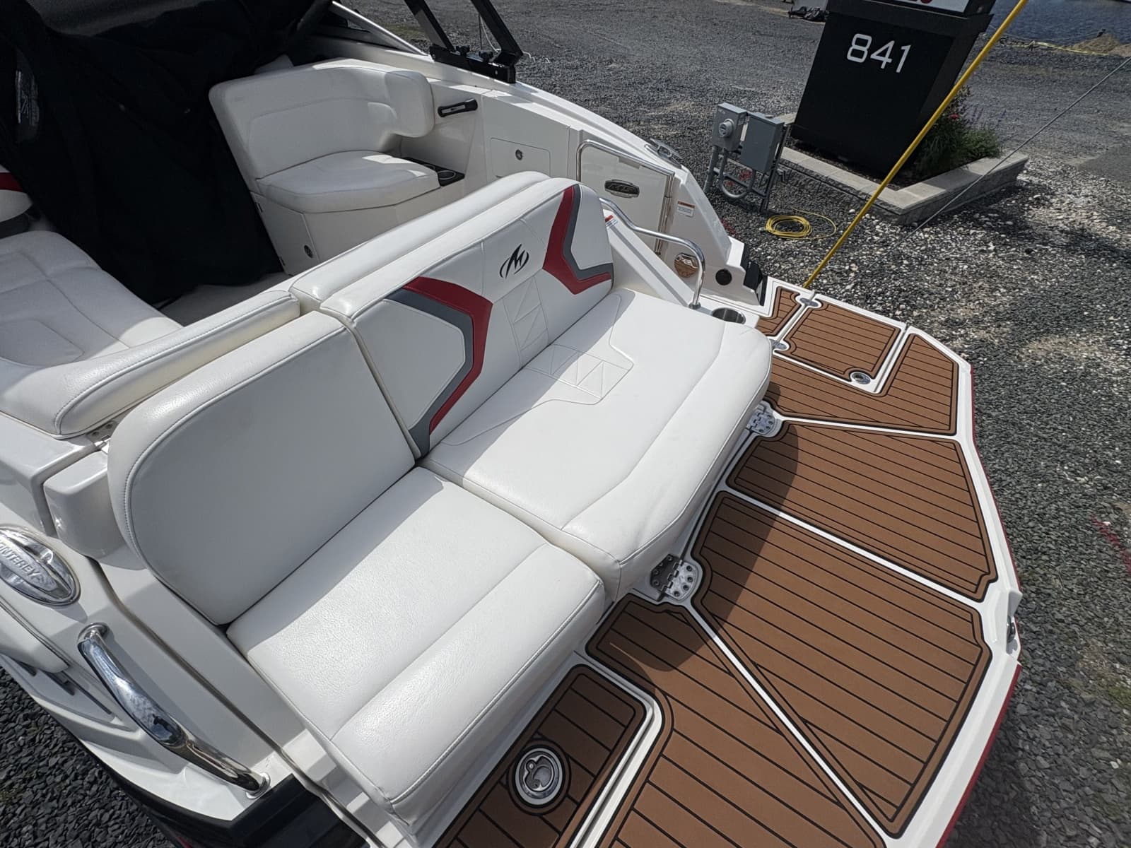 2013 Monterey M5 Sport Boat - Photo 8