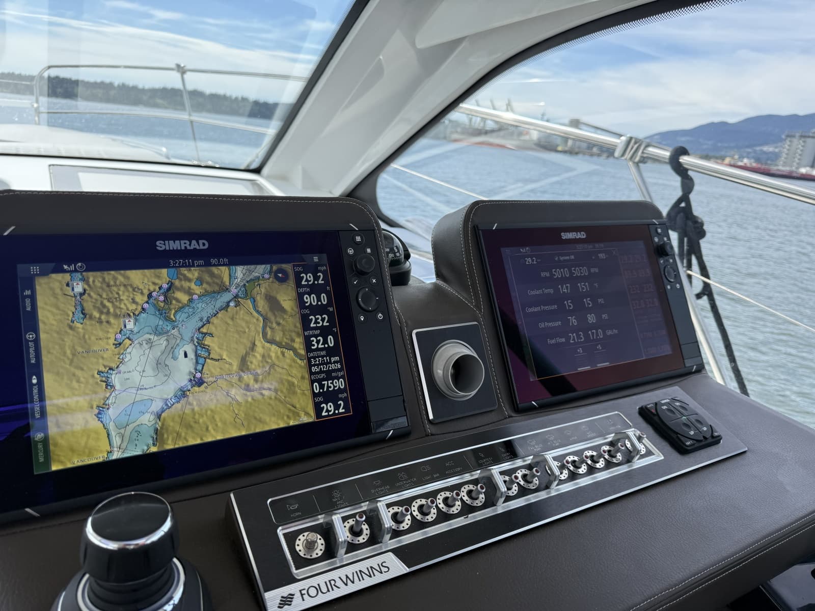 2022 Four Winns V355 Coupe - Photo 33