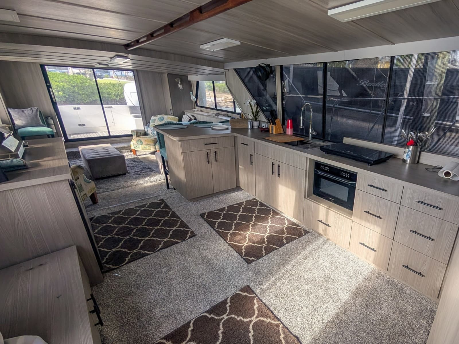 1987 Bluewater Yachts 51 Coastal Cruiser Cockpit - Photo 17