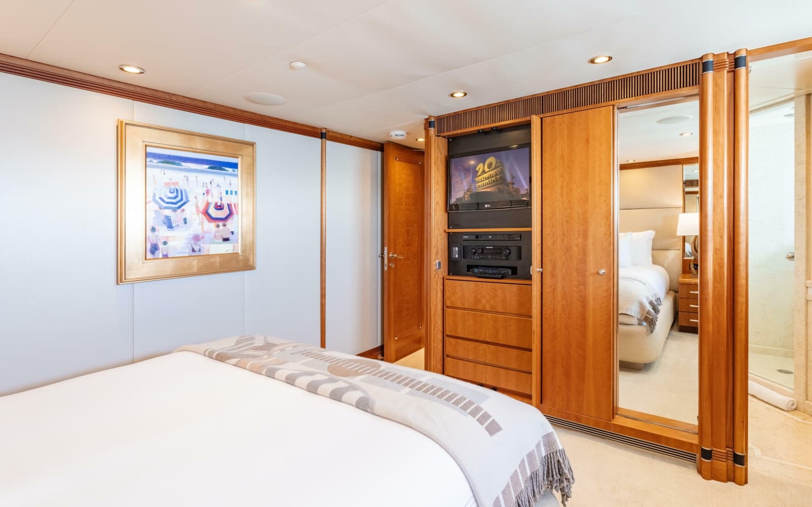1997 Christensen Motor Yacht - Photo 36