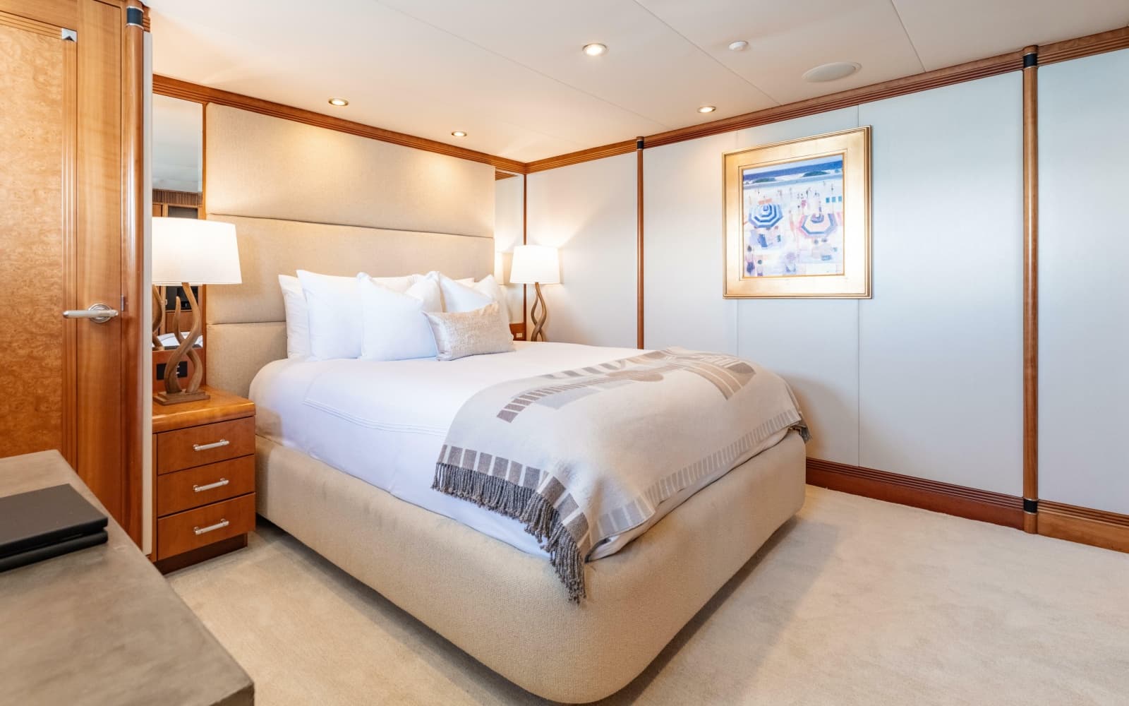 1997 Christensen Motor Yacht - Photo 35