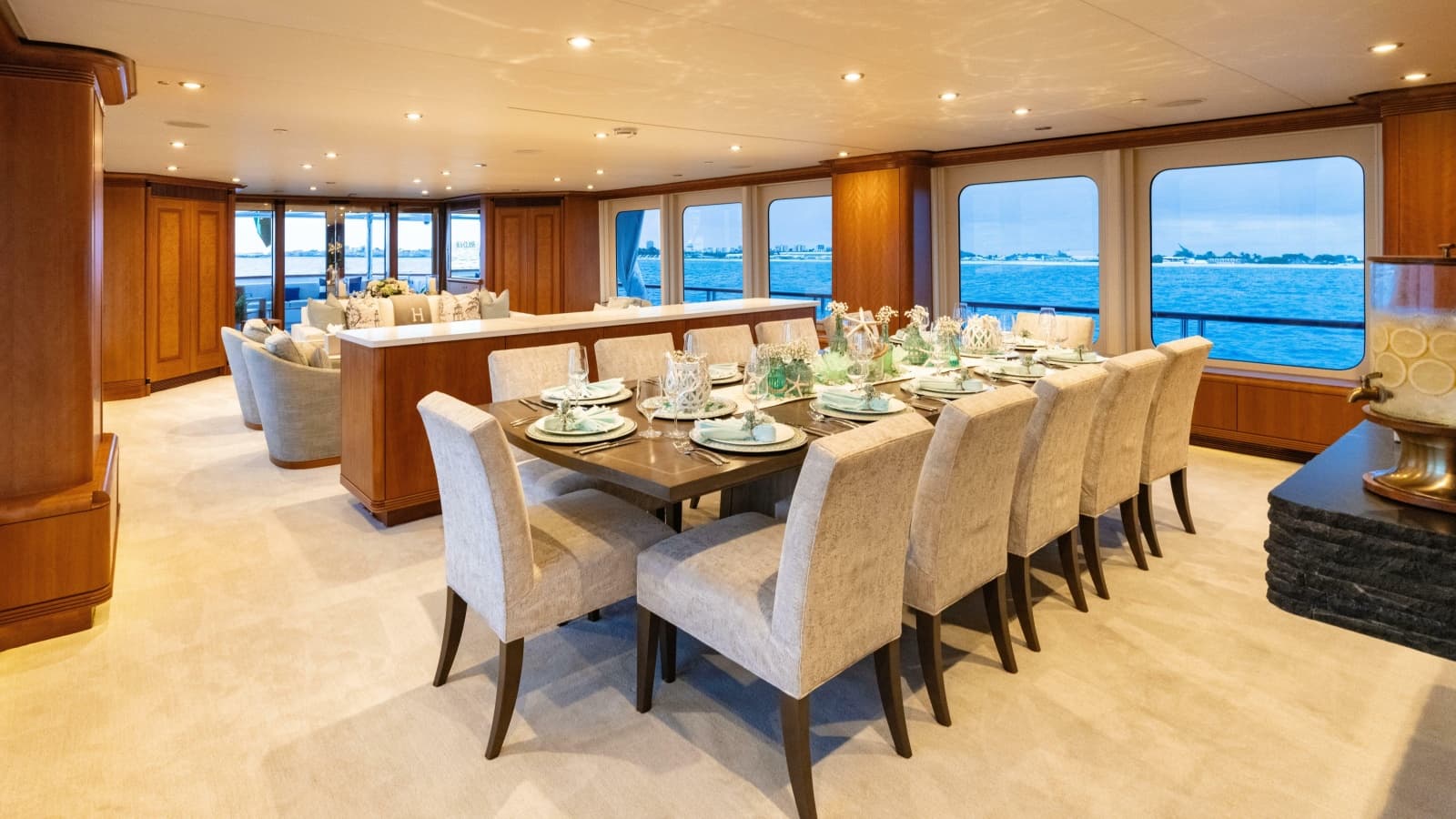 1997 Christensen Motor Yacht - Photo 25