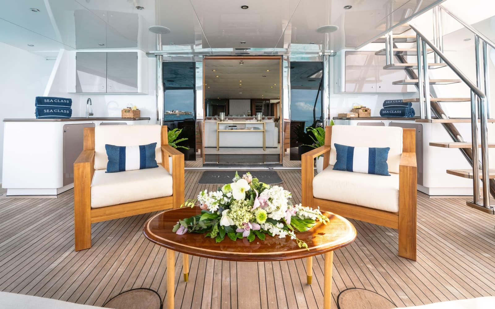 1997 Christensen Motor Yacht - Photo 43