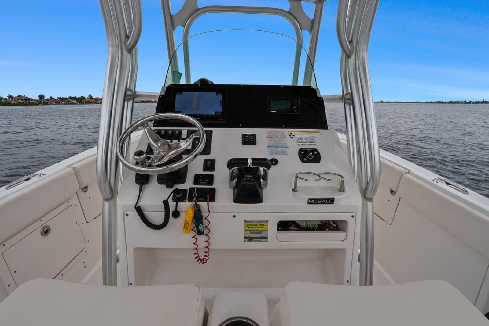 2013 Robalo R260 - Photo 12