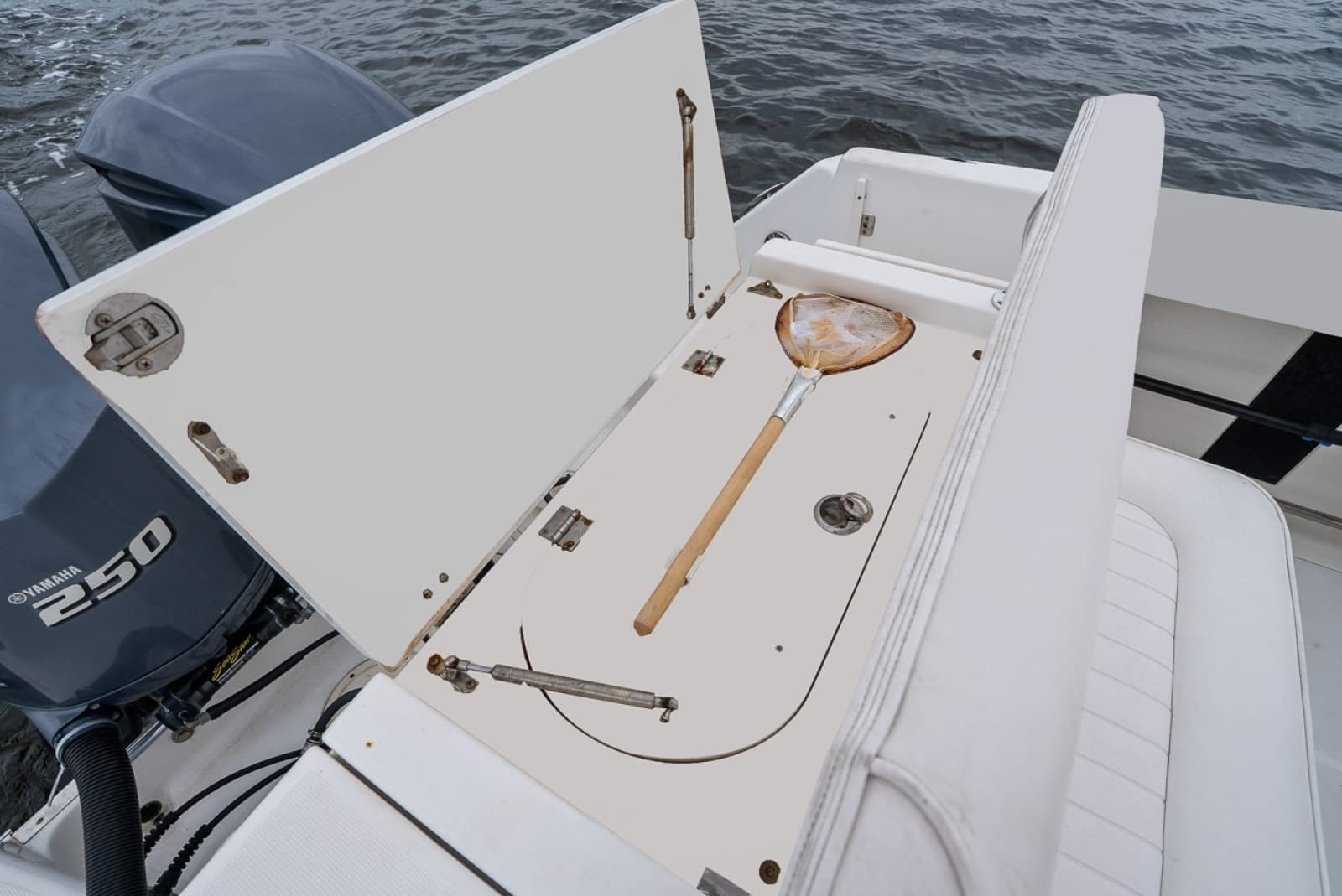 2013 Robalo R260 - Photo 20
