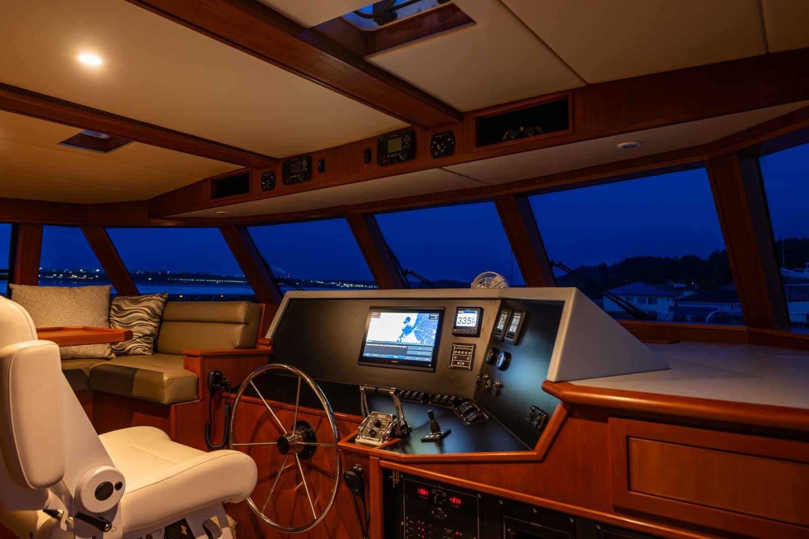2009 Powercat 58 - Photo 27