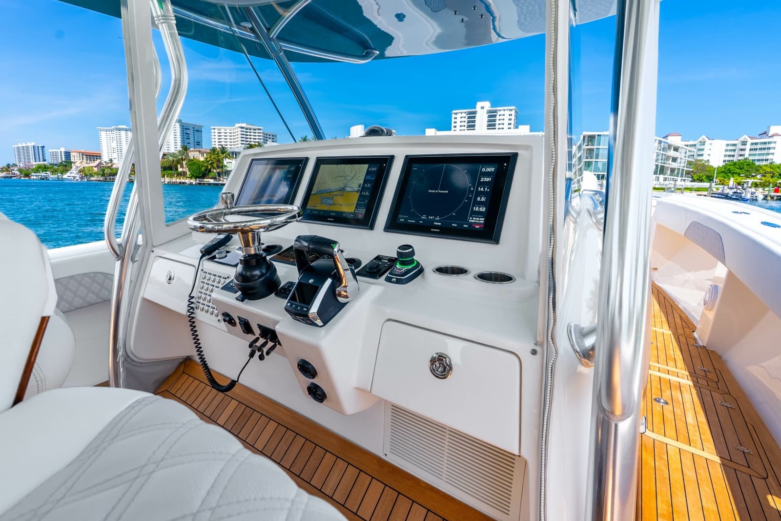 2015 Intrepid  - Photo 33