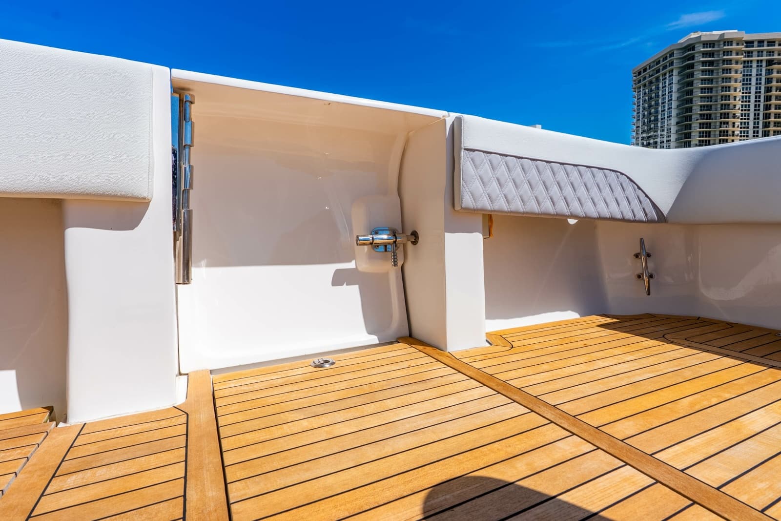 2015 Intrepid  - Photo 14