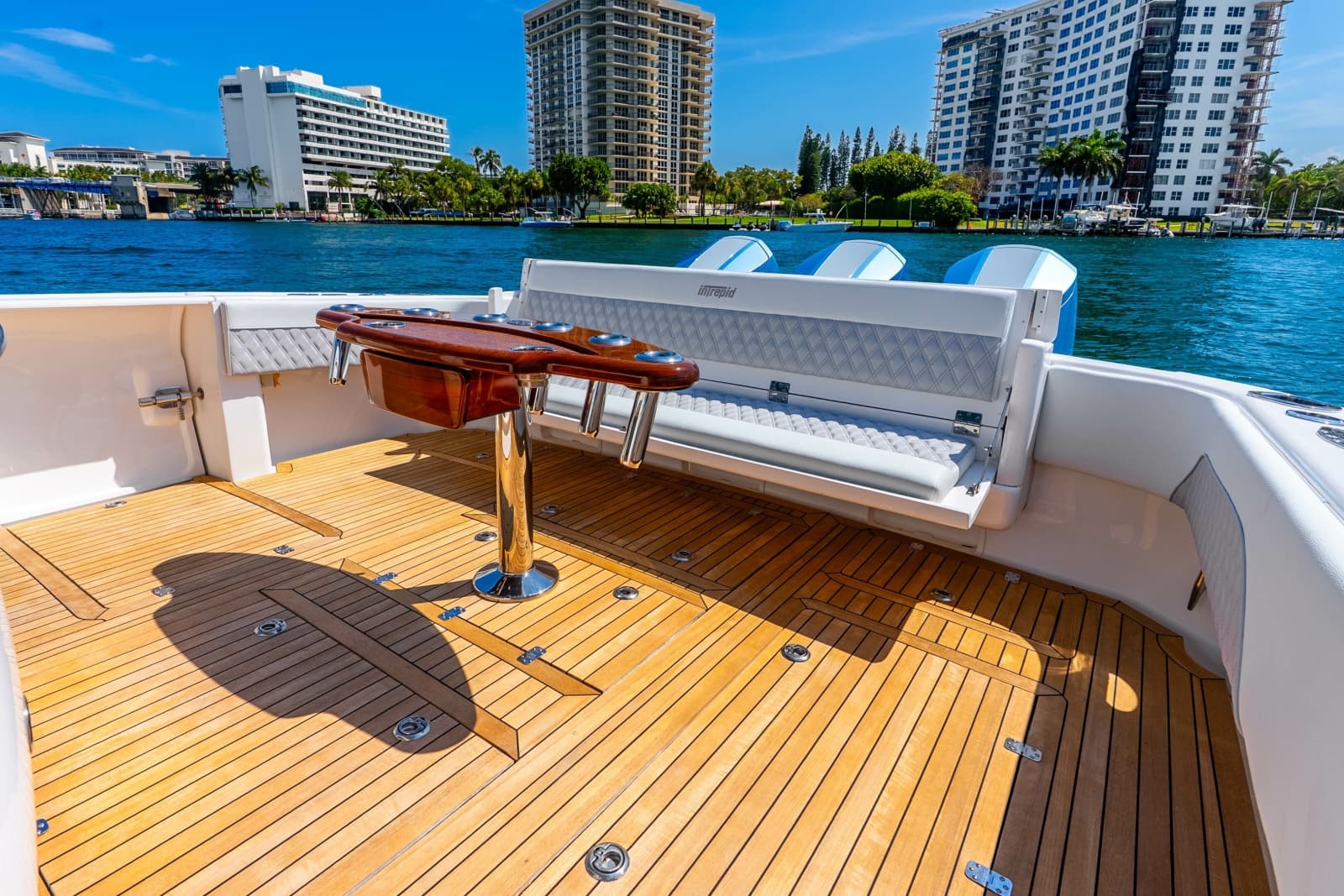2015 Intrepid  - Photo 30