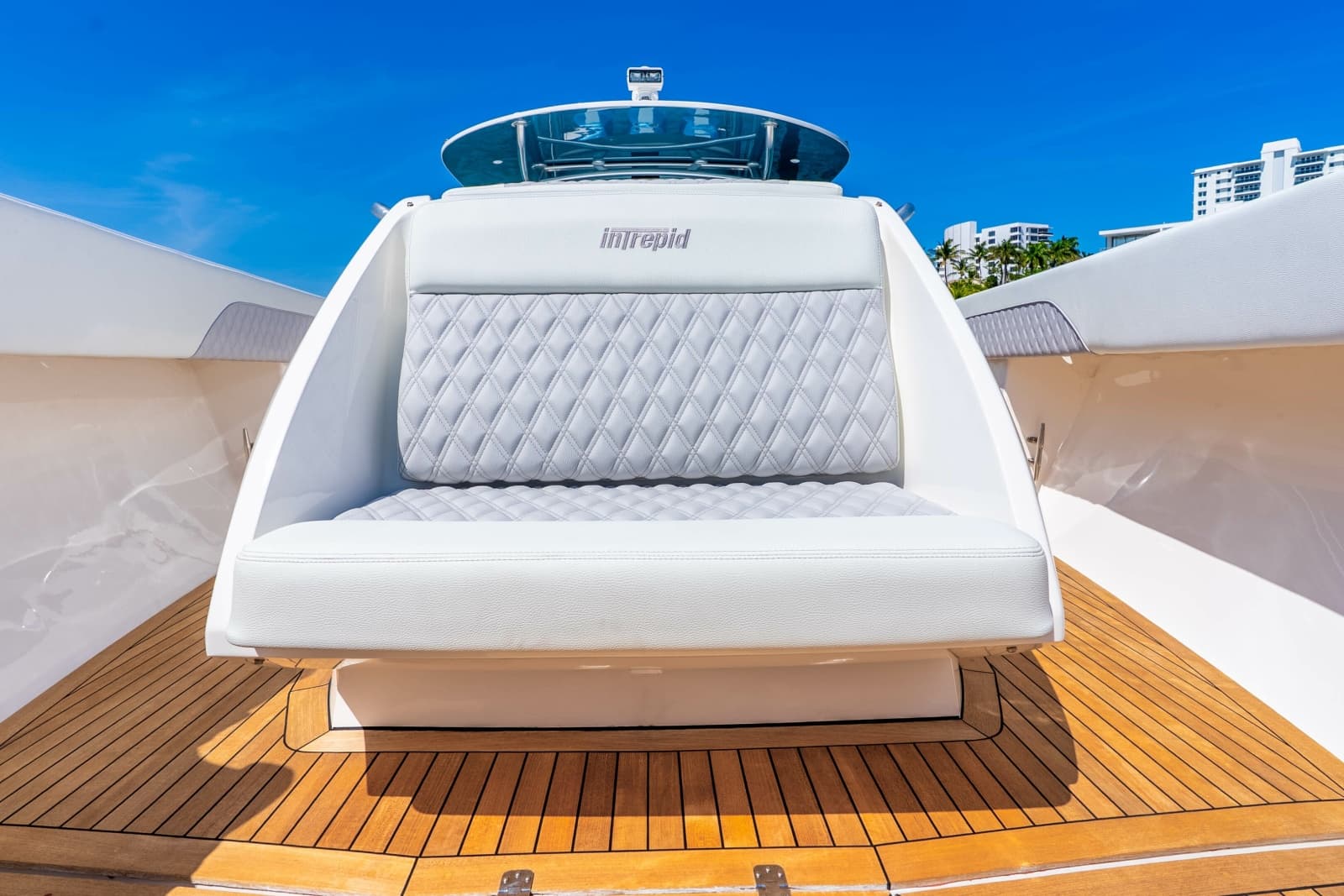 2015 Intrepid  - Photo 25