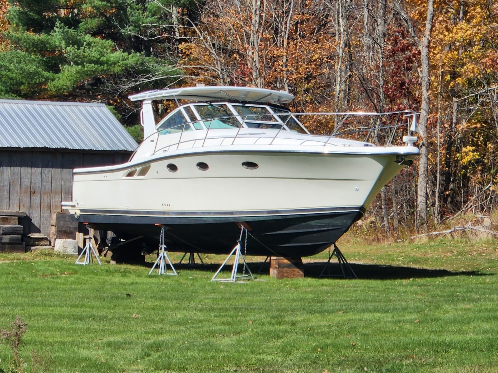 1998 Tiara Yachts 3500 Open - Photo 6