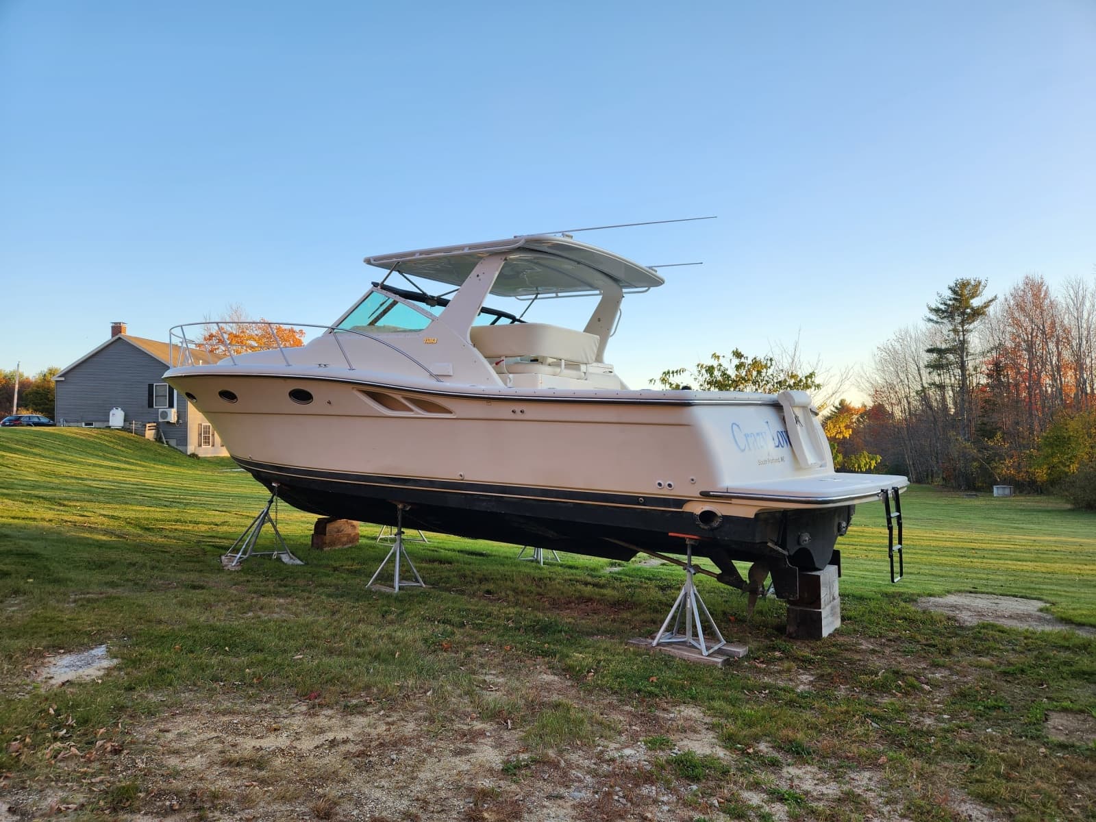 1998 Tiara Yachts 3500 Open - Photo 9