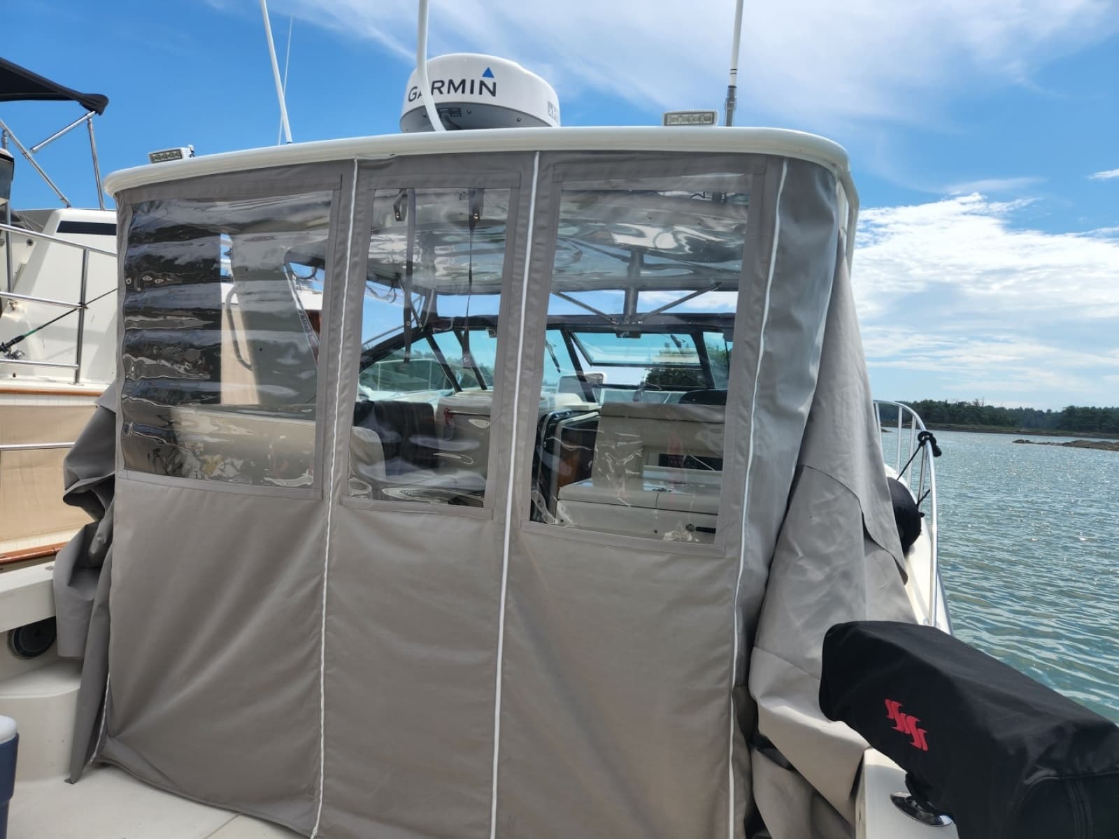1998 Tiara Yachts 3500 Open - Photo 12