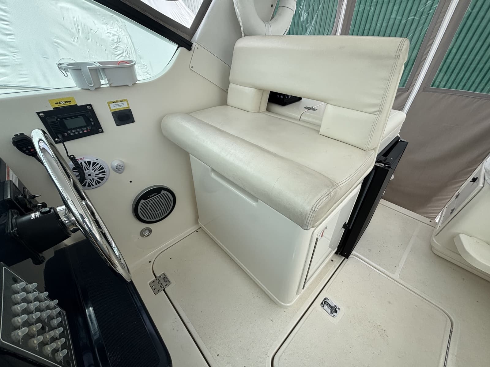 1998 Tiara Yachts 3500 Open - Photo 27