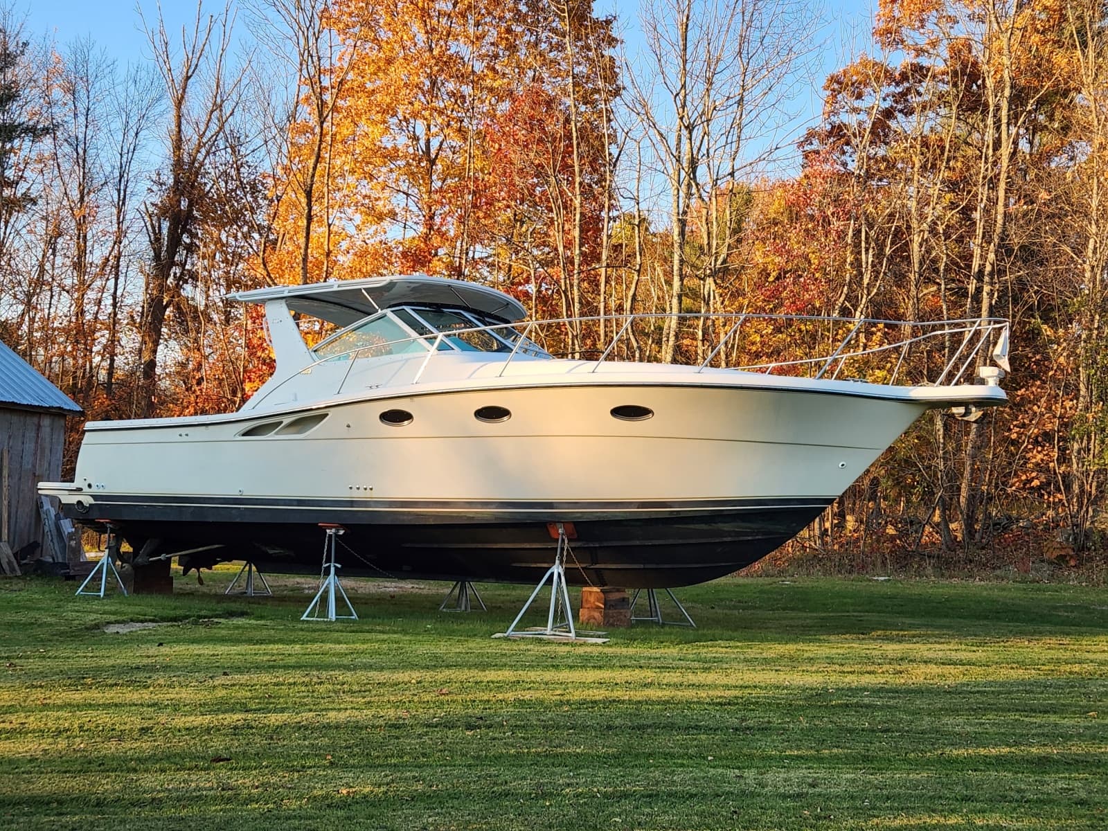 1998 Tiara Yachts 3500 Open - Photo 8