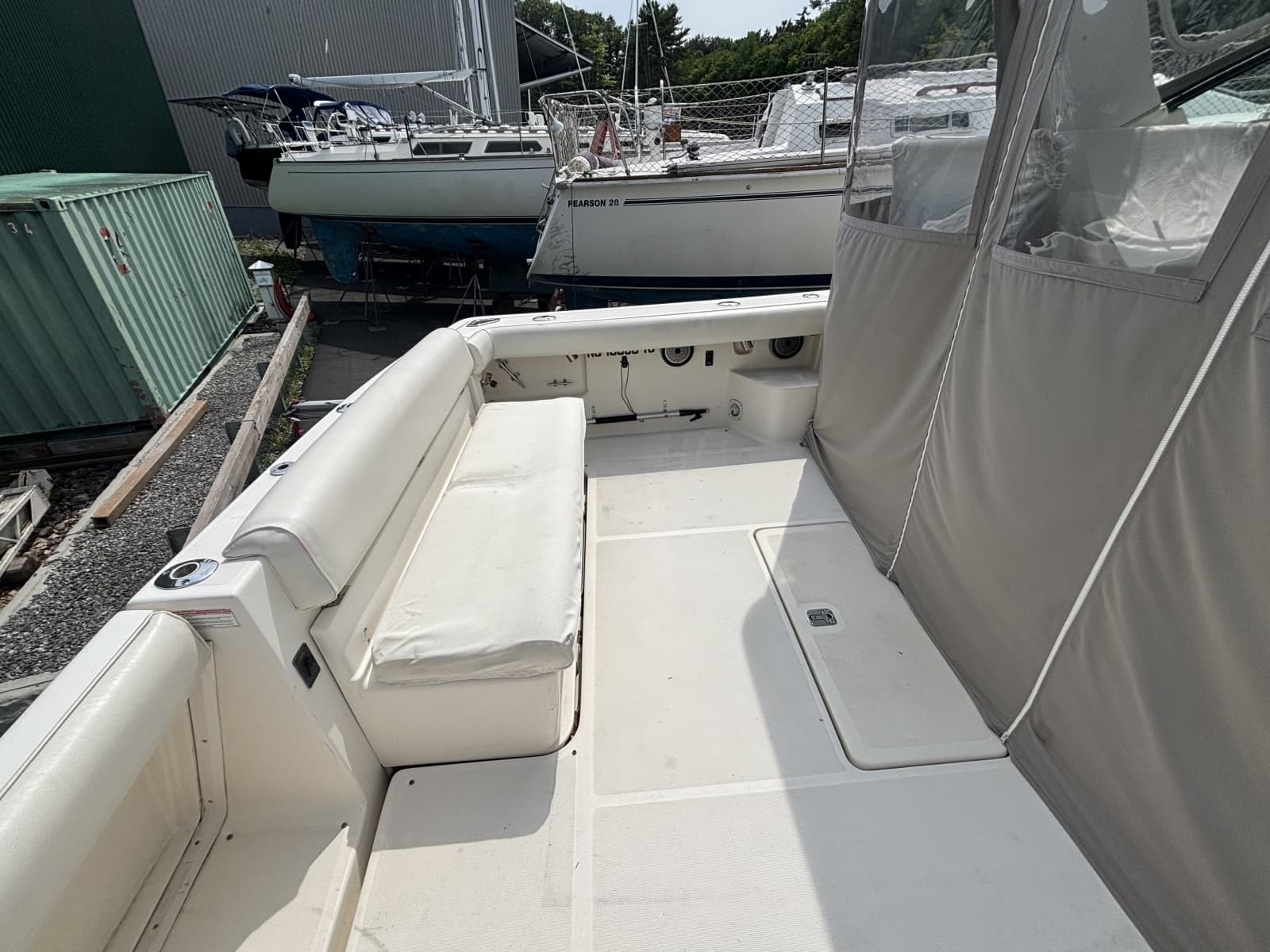 1998 Tiara Yachts 3500 Open - Photo 14