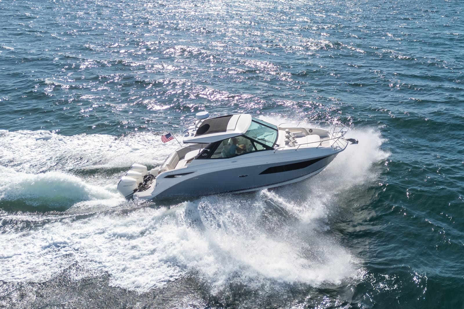 2021 Sea Ray 320 Sundancer - Photo 41