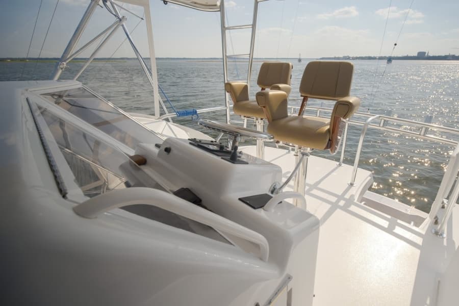 2002 Hatteras 60 Convertible - Photo 49