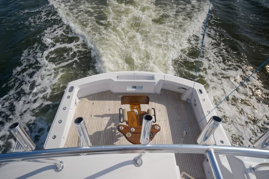 2002 Hatteras 60 Convertible - Photo 61