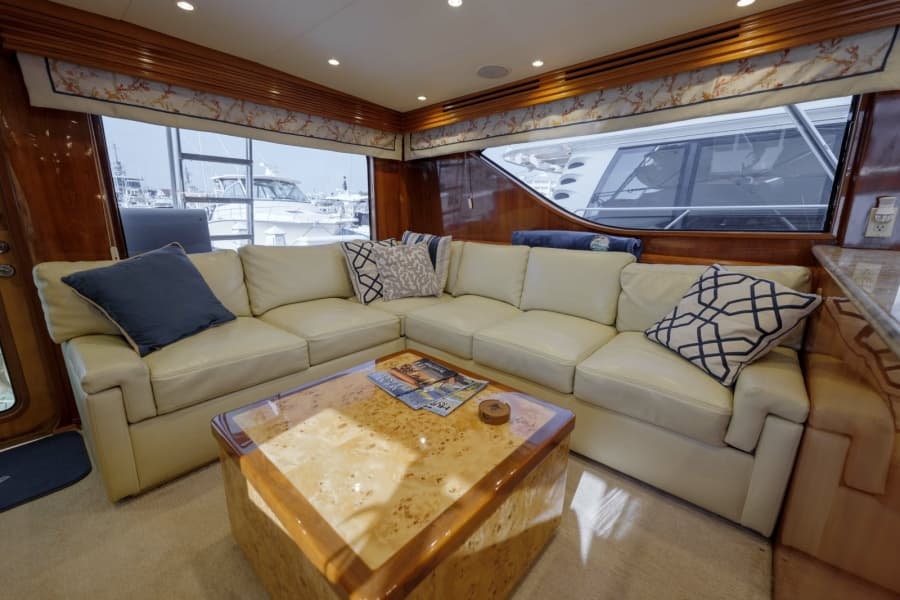 2002 Hatteras 60 Convertible - Photo 7