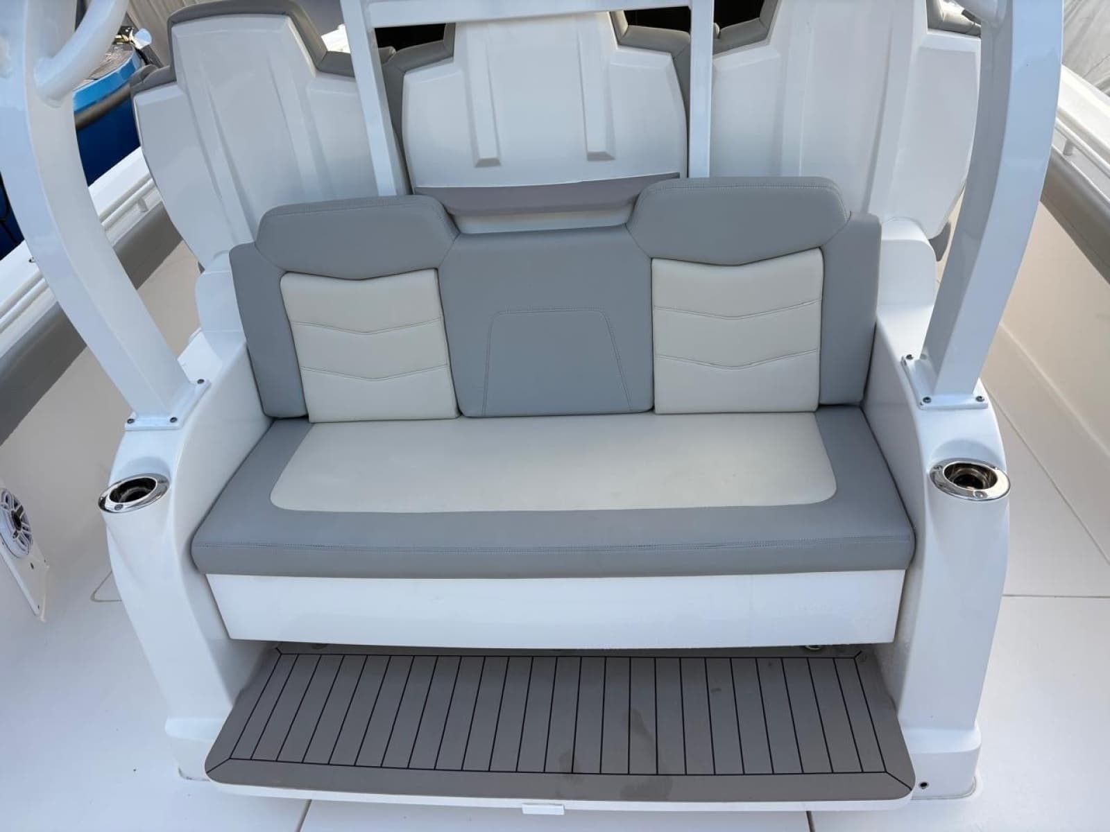 2022 Scout 380 LXF - Photo 11
