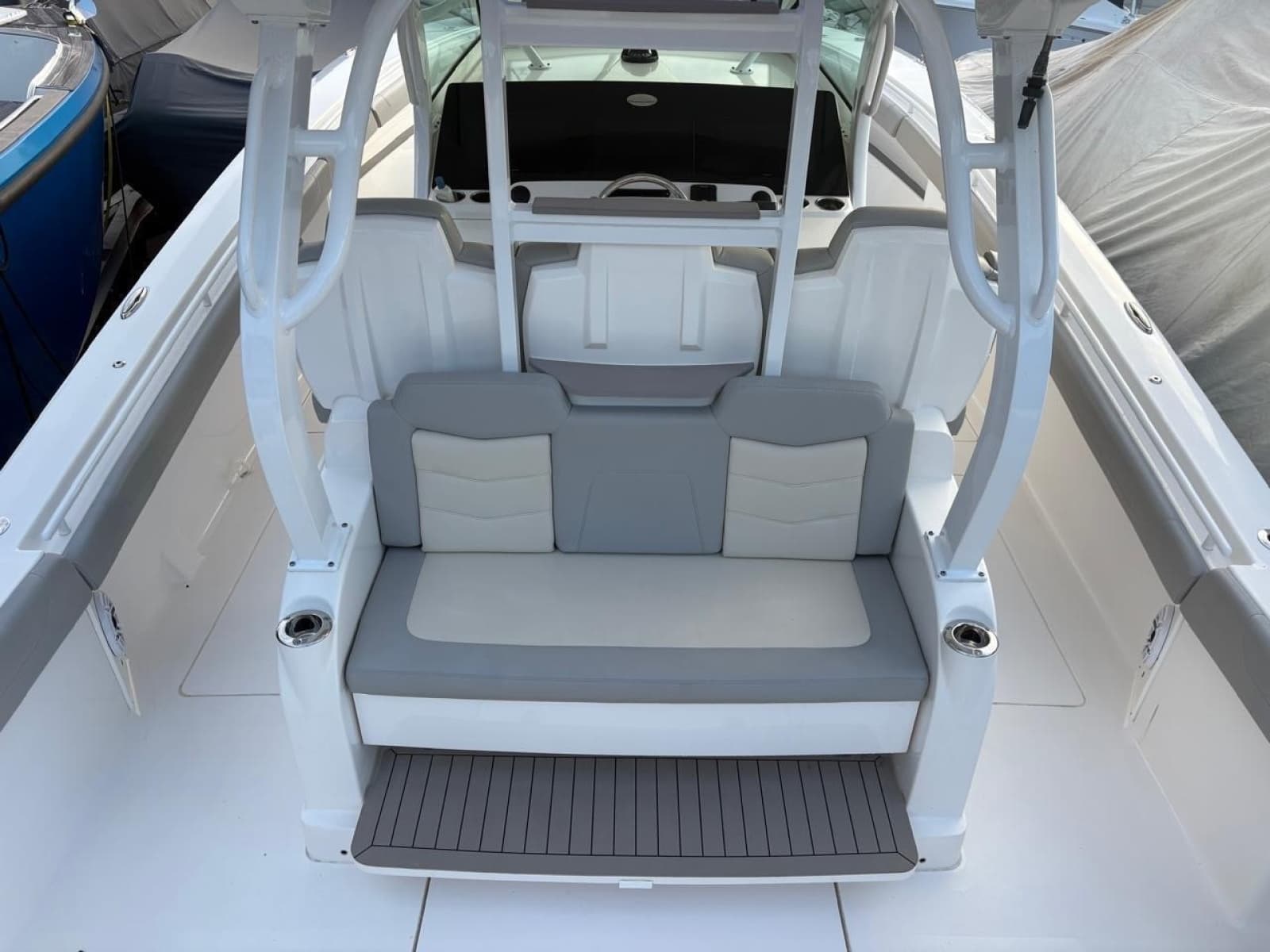 2022 Scout 380 LXF - Photo 6