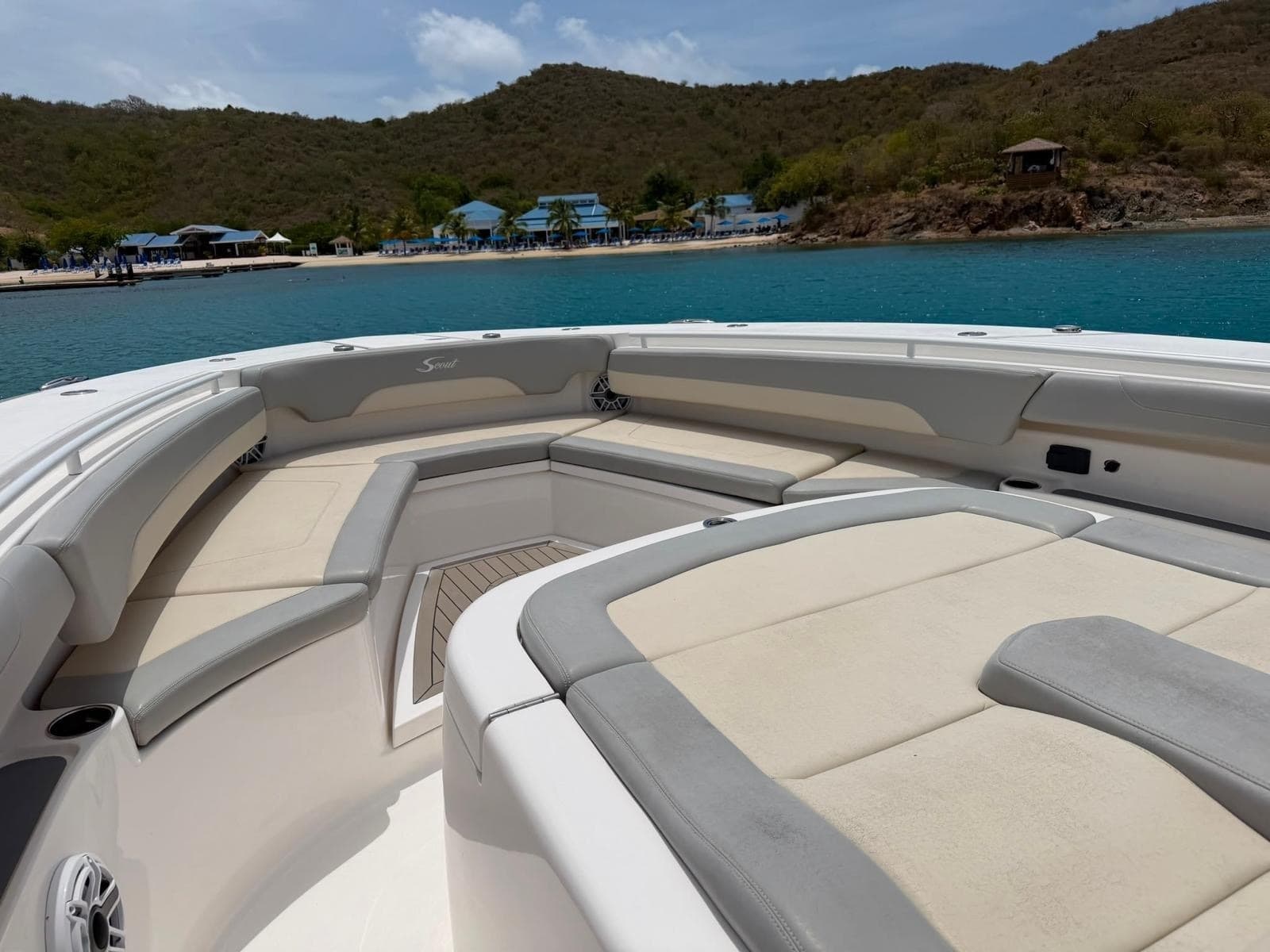 2022 Scout 380 LXF - Photo 8