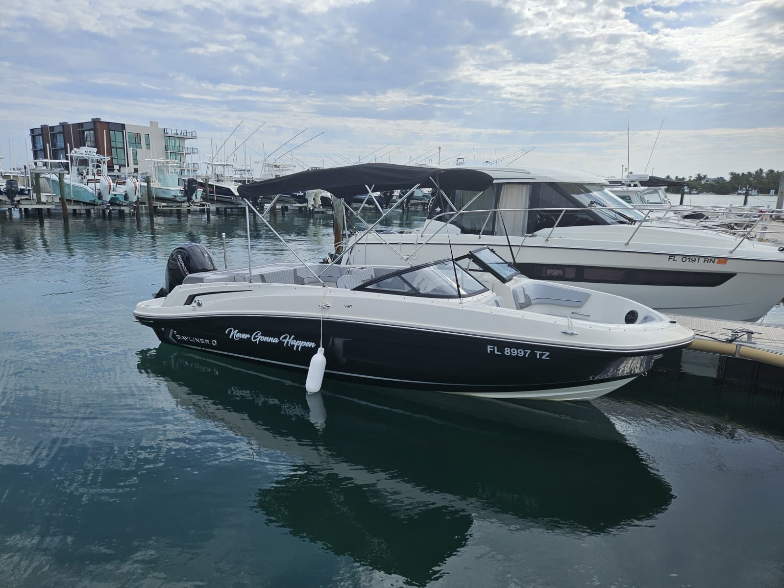 2024 Bayliner VR6 Bowrider OB - Photo 1