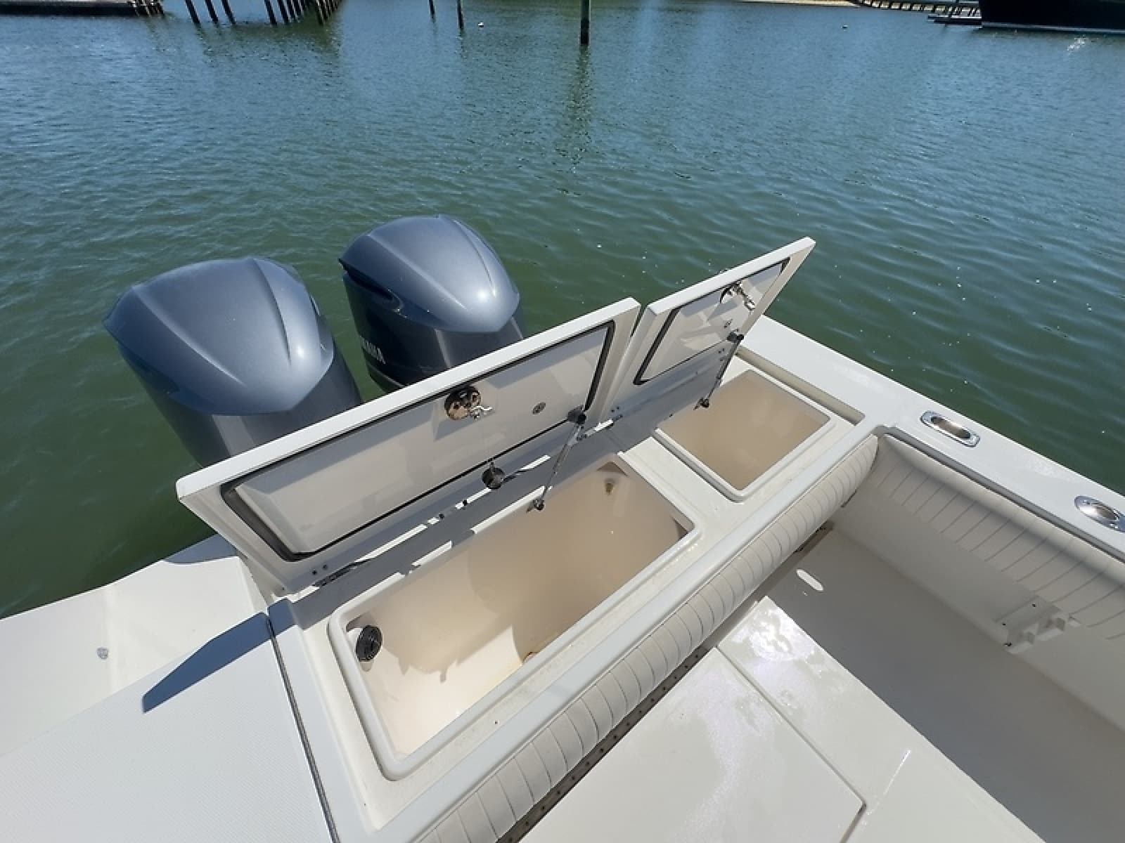 2006 Regulator 29 Forward Seating - Photo 13