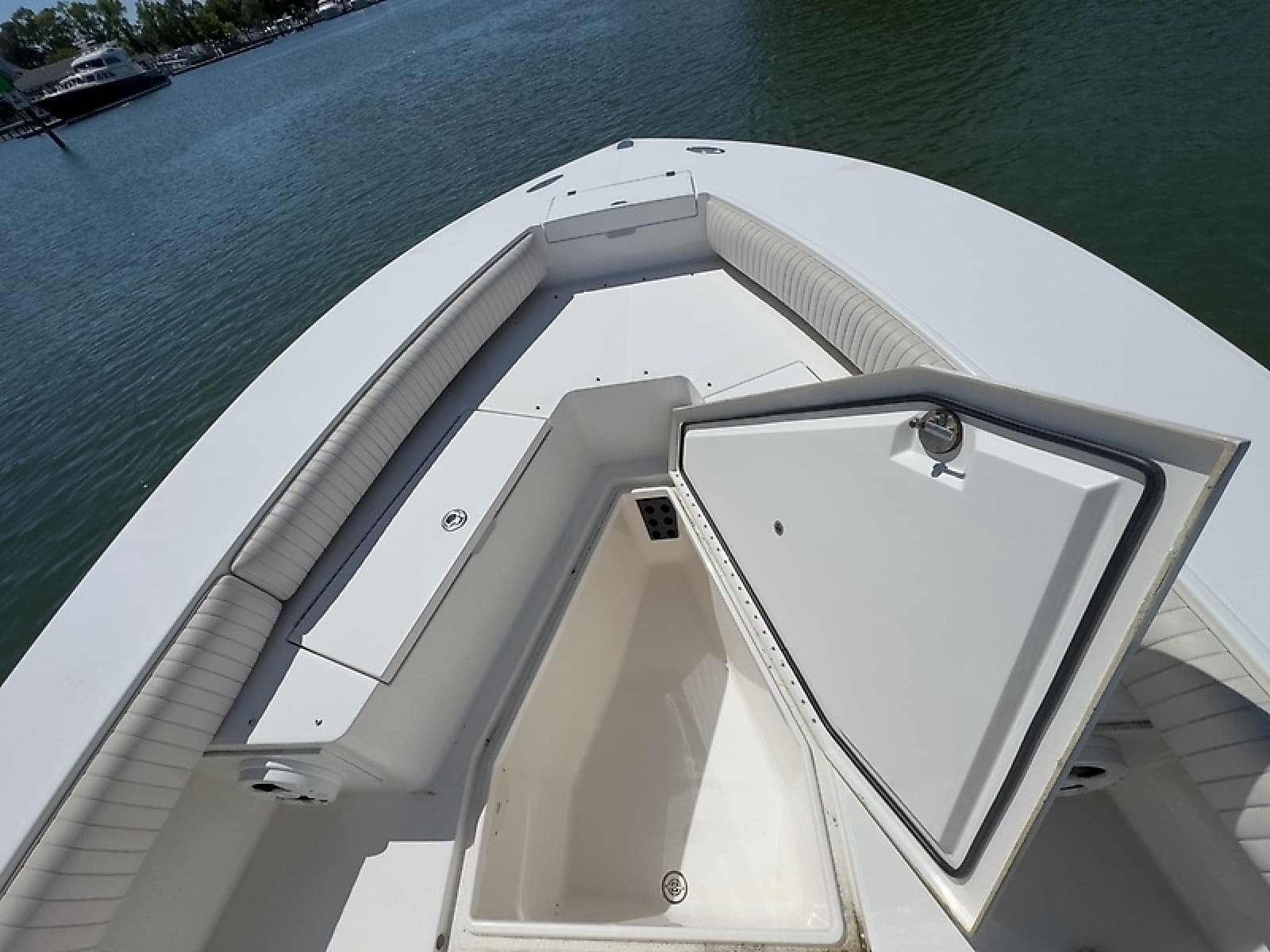 2006 Regulator 29 Forward Seating - Photo 7
