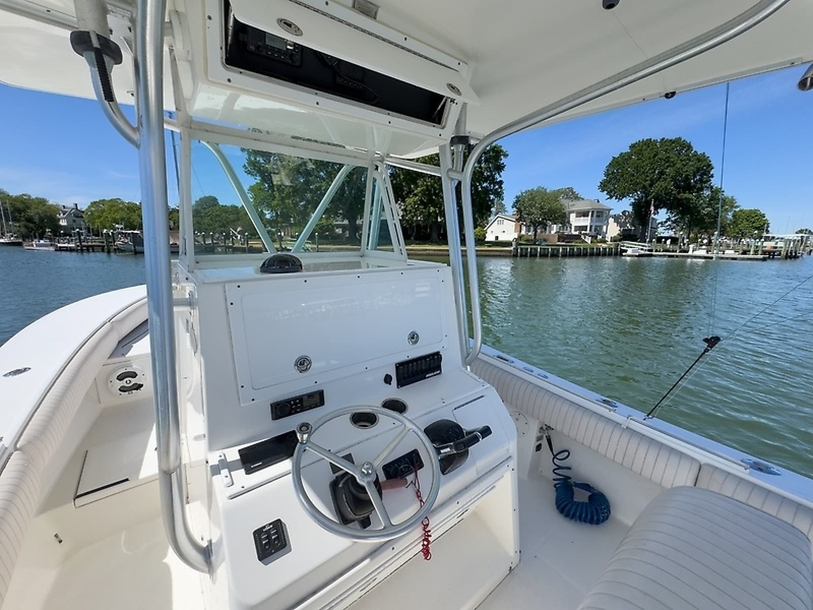2006 Regulator 29 Forward Seating - Photo 15
