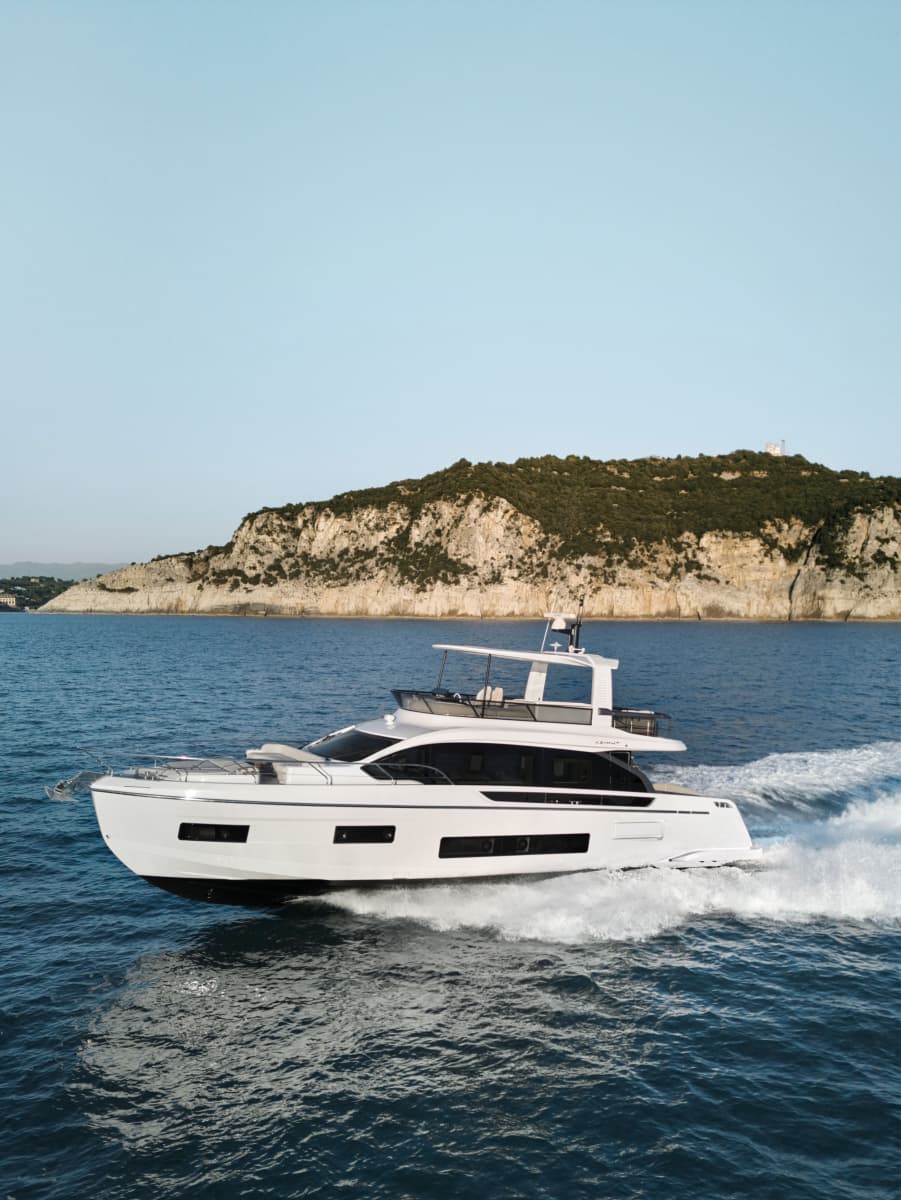 2026 Azimut 62 FLY - Photo 14