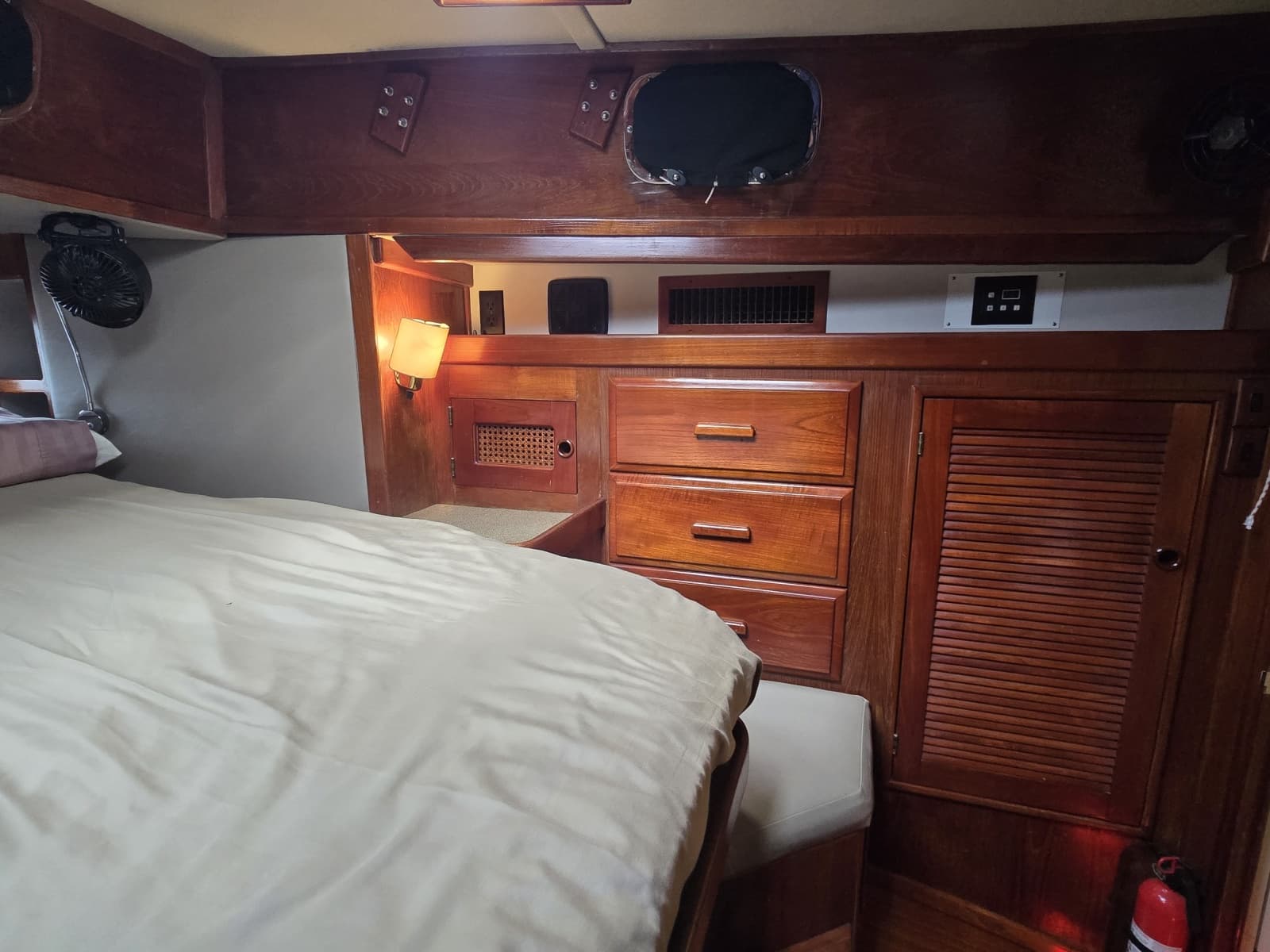 1990 Endeavour  - Photo 87