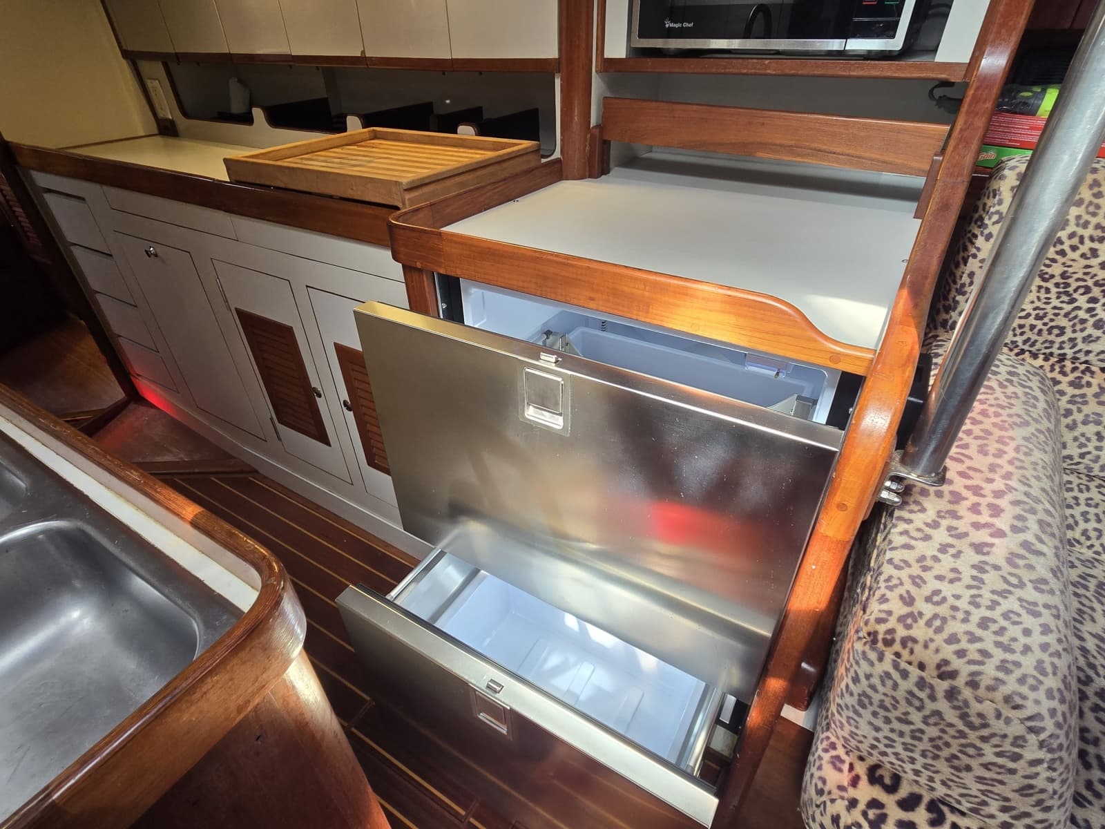 1990 Endeavour  - Photo 80