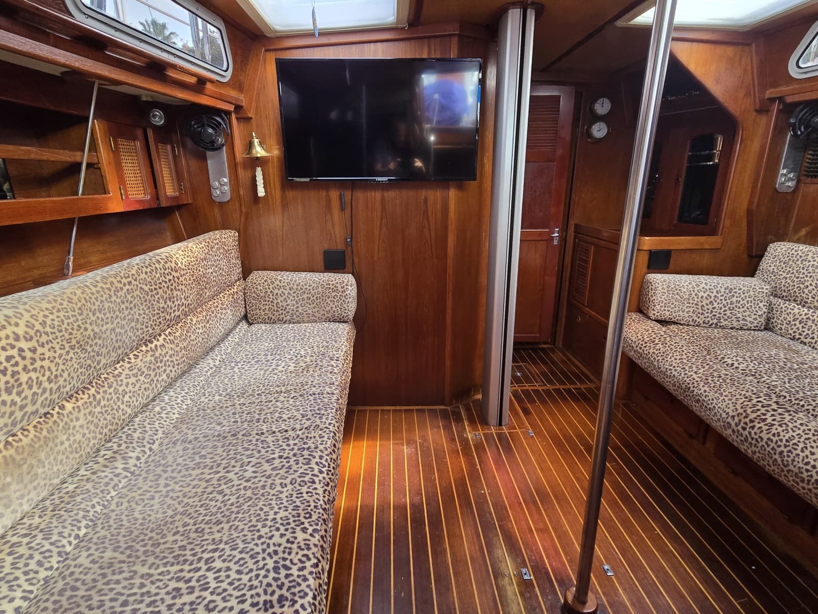 1990 Endeavour  - Photo 71