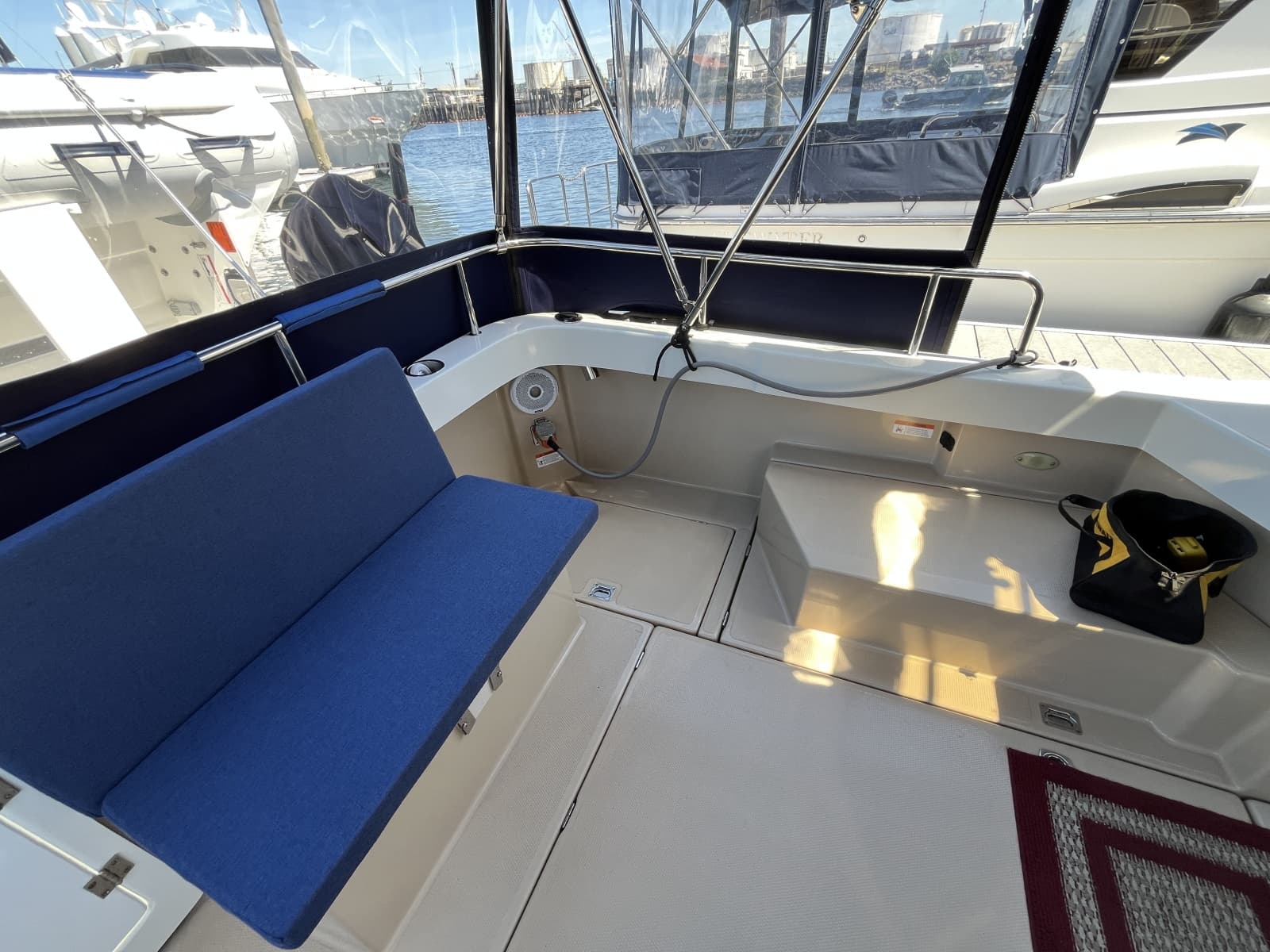 2017 Ranger Tugs R27 Northwest Edition - Photo 7