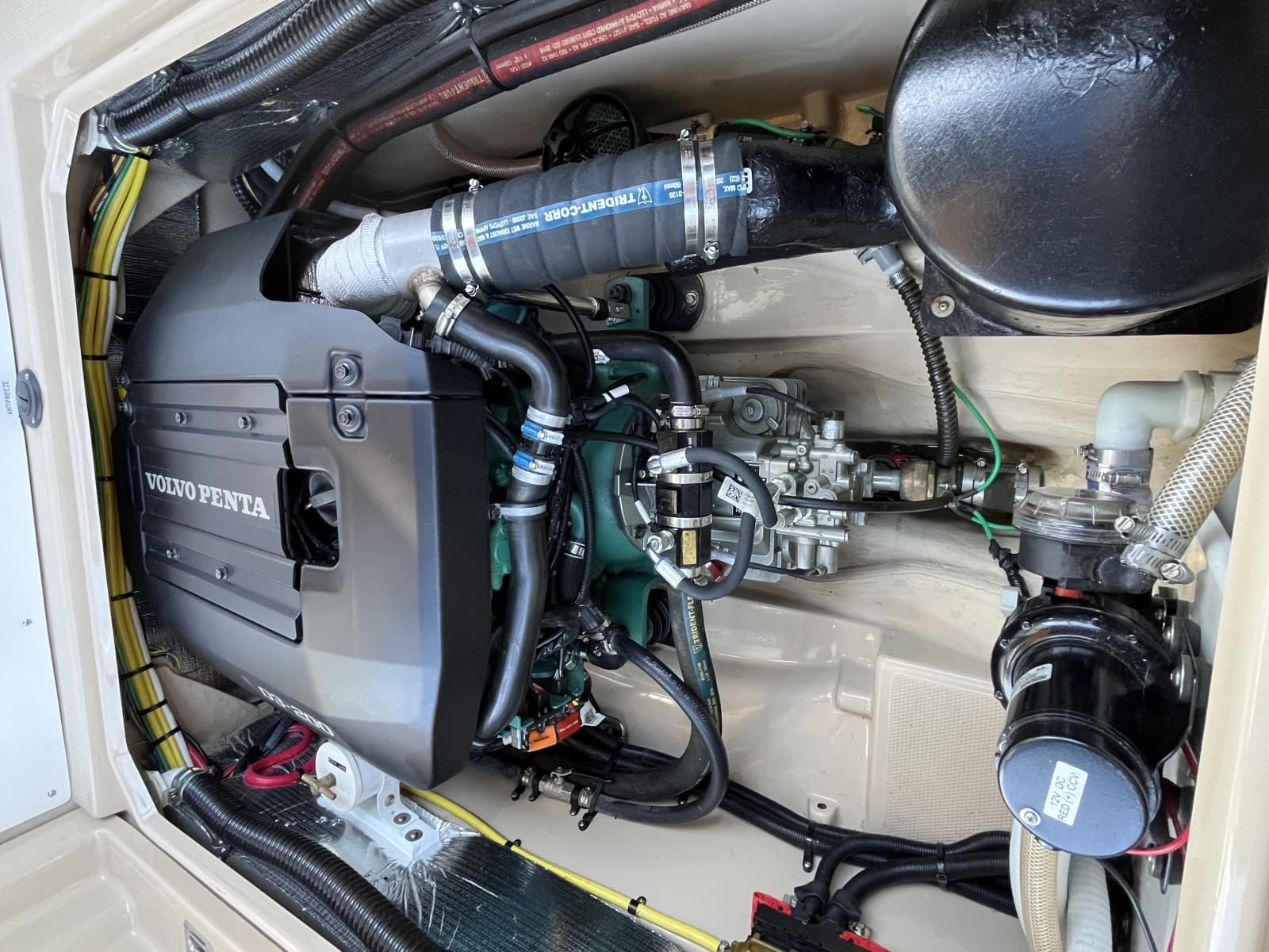 2017 Ranger Tugs R27 Northwest Edition - Photo 11