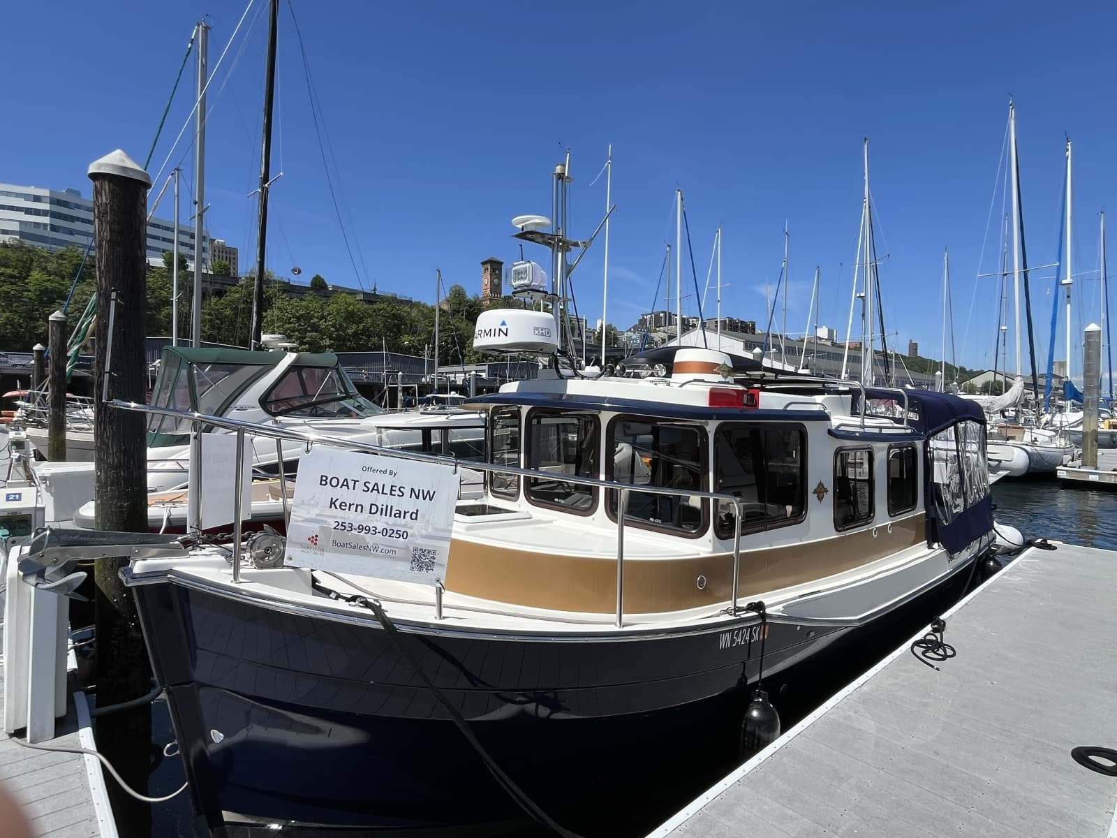 2017 Ranger Tugs R27 Northwest Edition - Photo 1