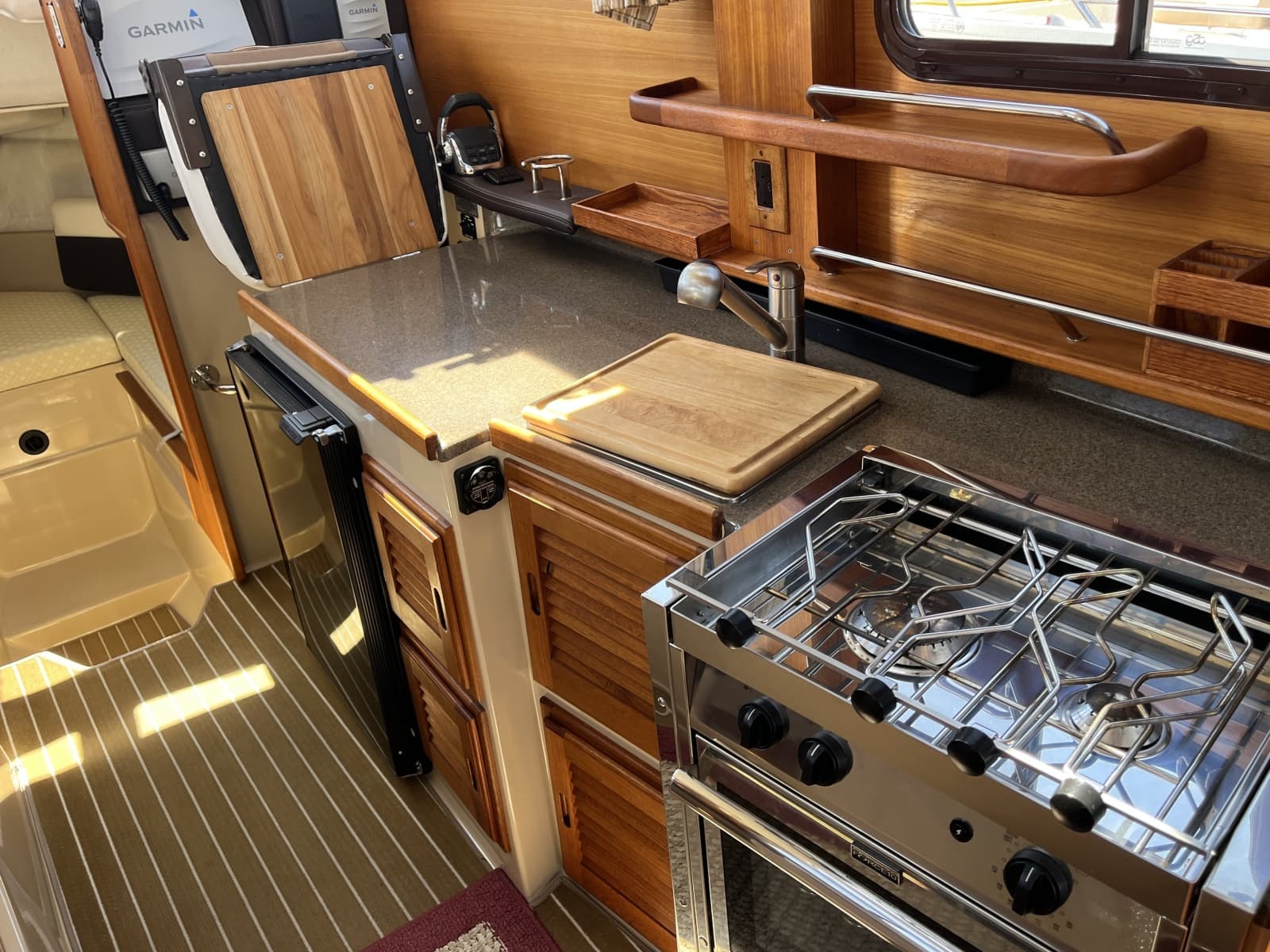2017 Ranger Tugs R27 Northwest Edition - Photo 20