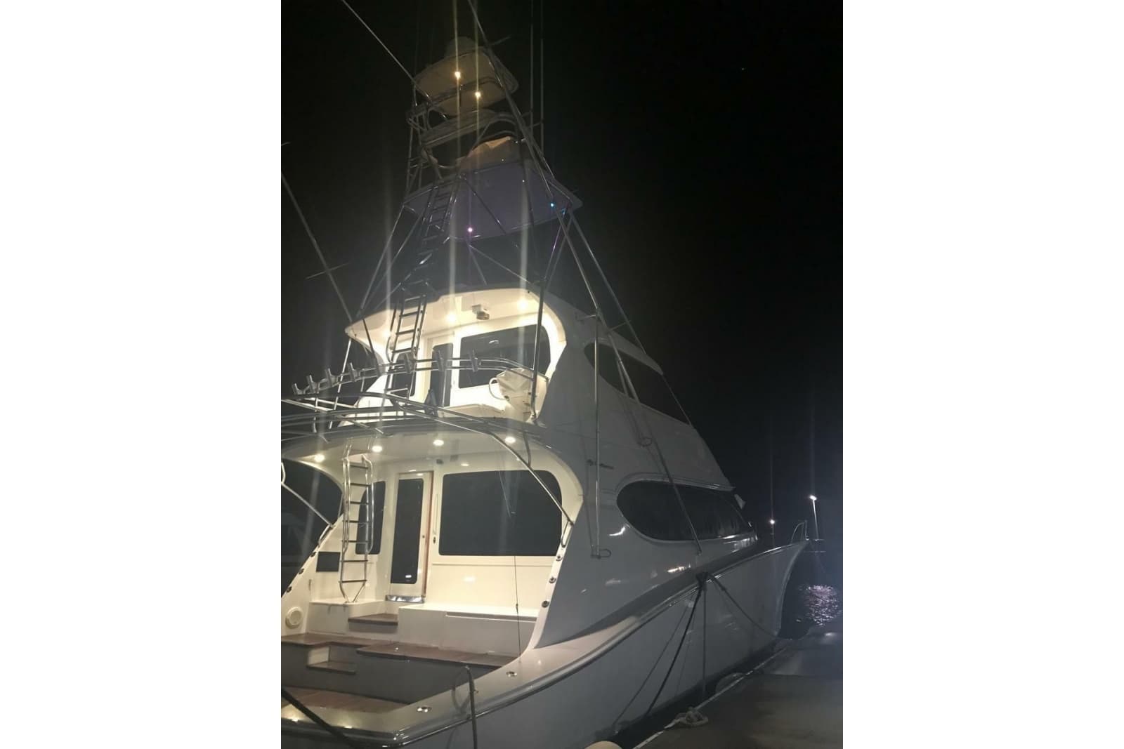 2007 Hatteras  - Photo 8
