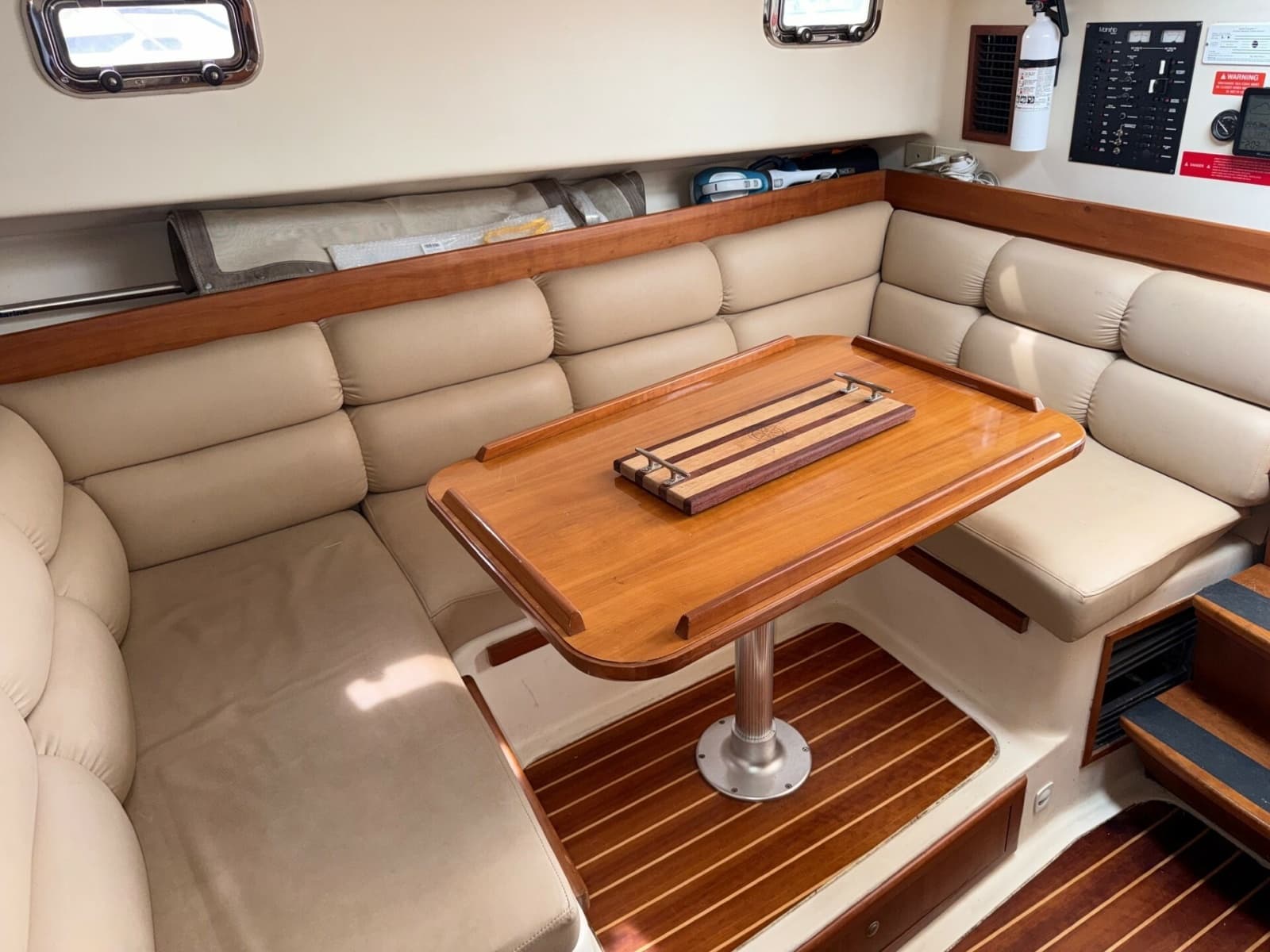 2003 Mainship 34' Pilot - Photo 17