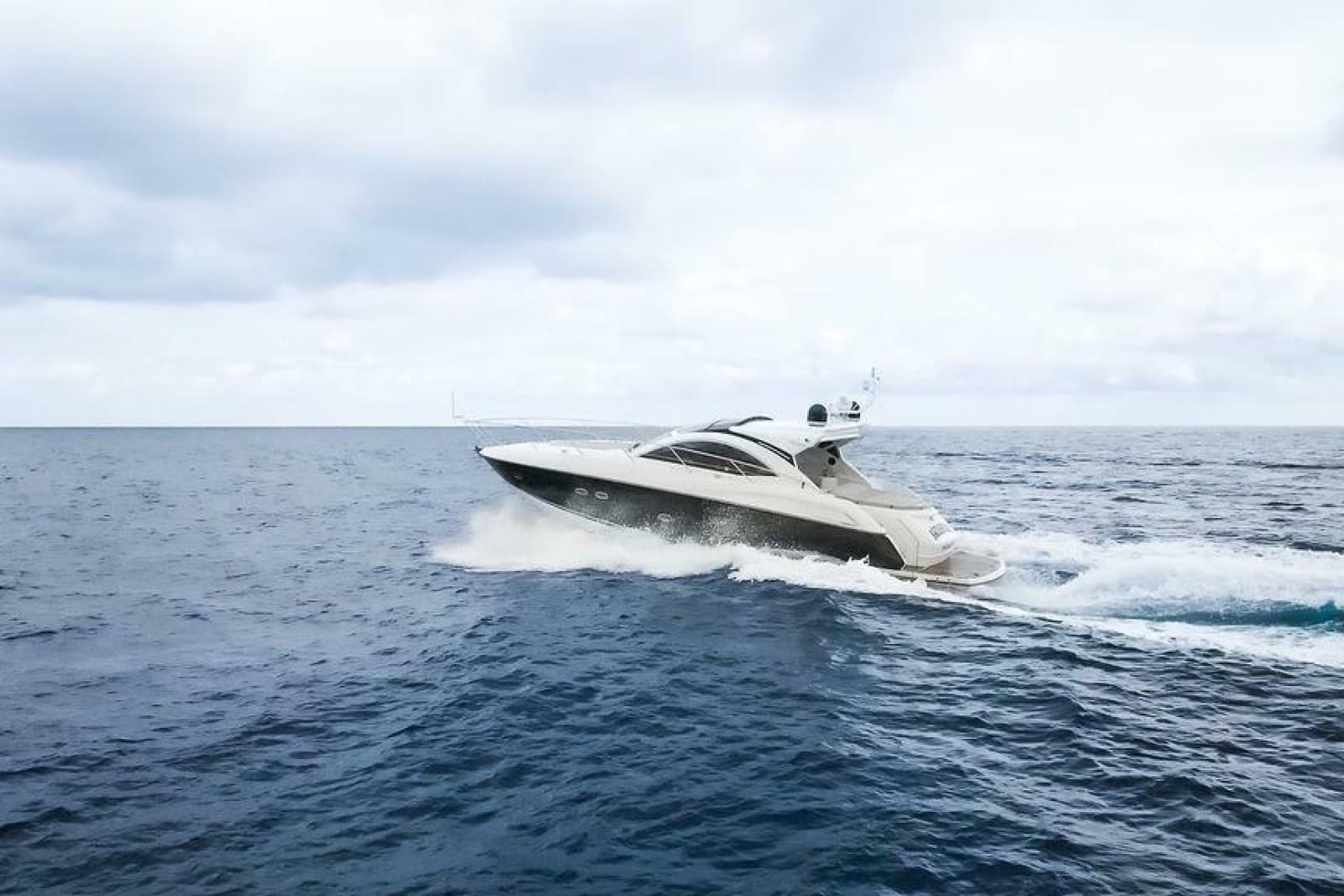 2013 Sunseeker  - Photo 4
