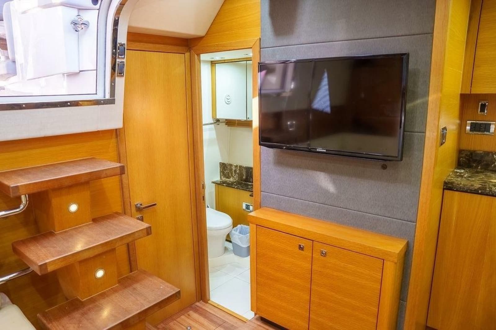 2013 Sunseeker  - Photo 34
