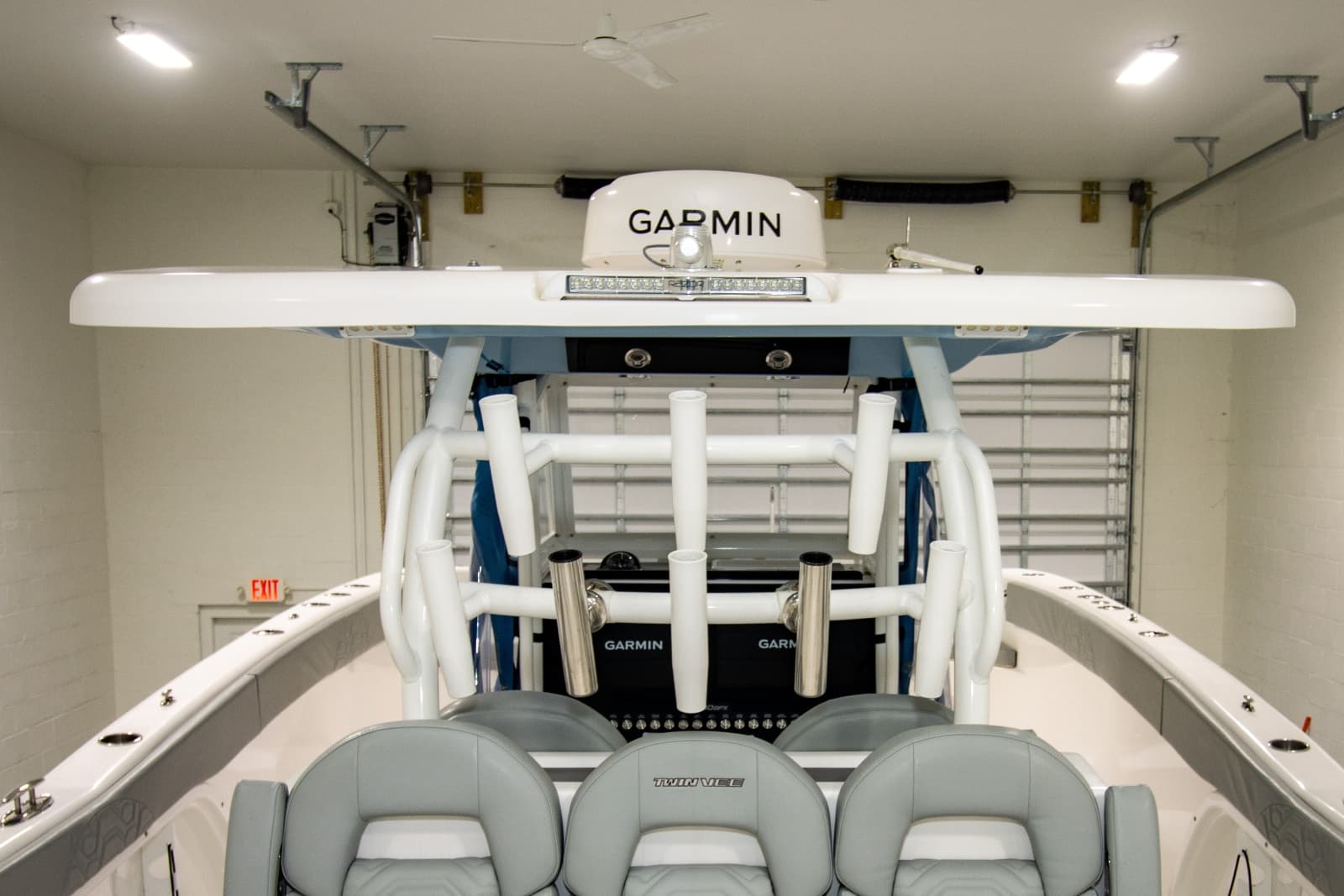 2023 Twin Vee 340 GFX - Photo 19
