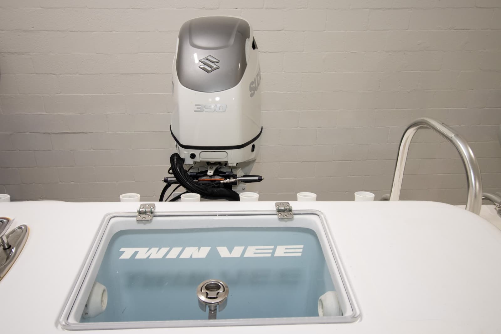 2023 Twin Vee 340 GFX - Photo 32