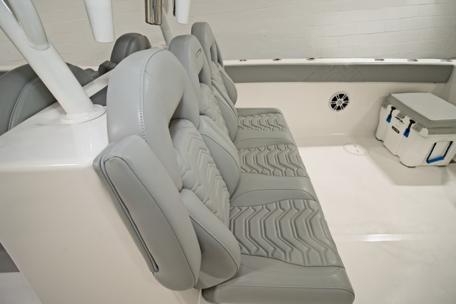 2023 Twin Vee 340 GFX - Photo 44