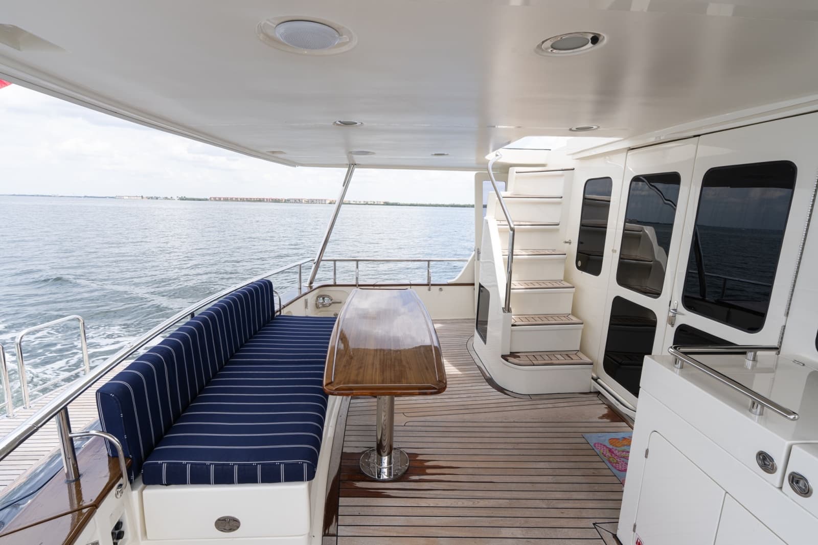 2022 Marlow Explorer 62E - Photo 6